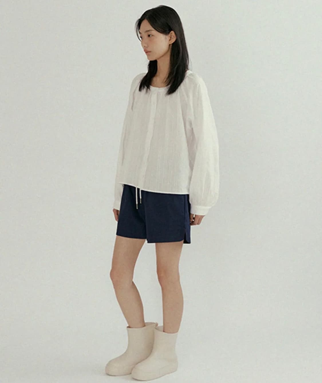 링서울 stripe shirring volume blouse-ivory 상품이미지4