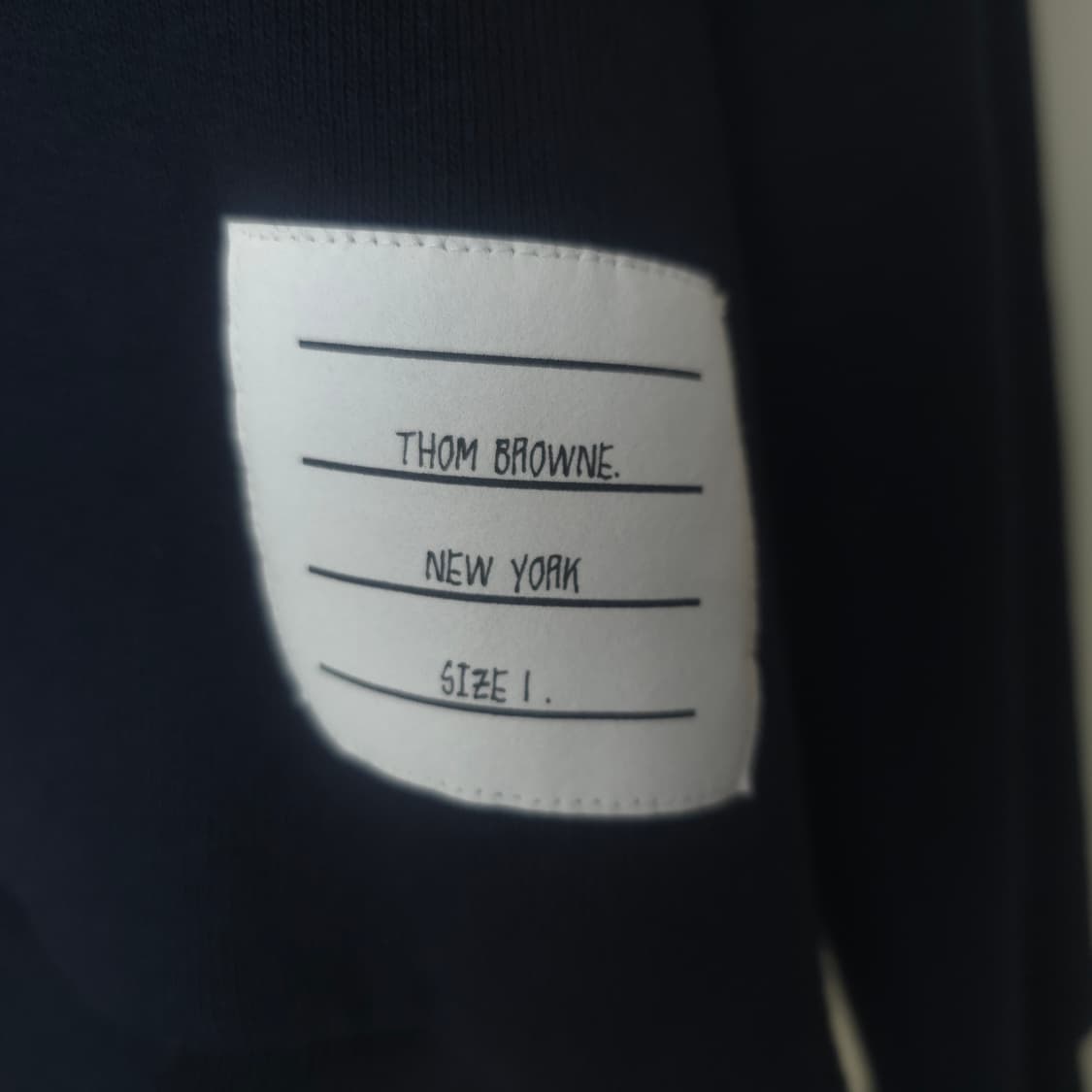 [정품] 톰브라운 백삼선 맨투맨 / MJT085A 상품이미지3