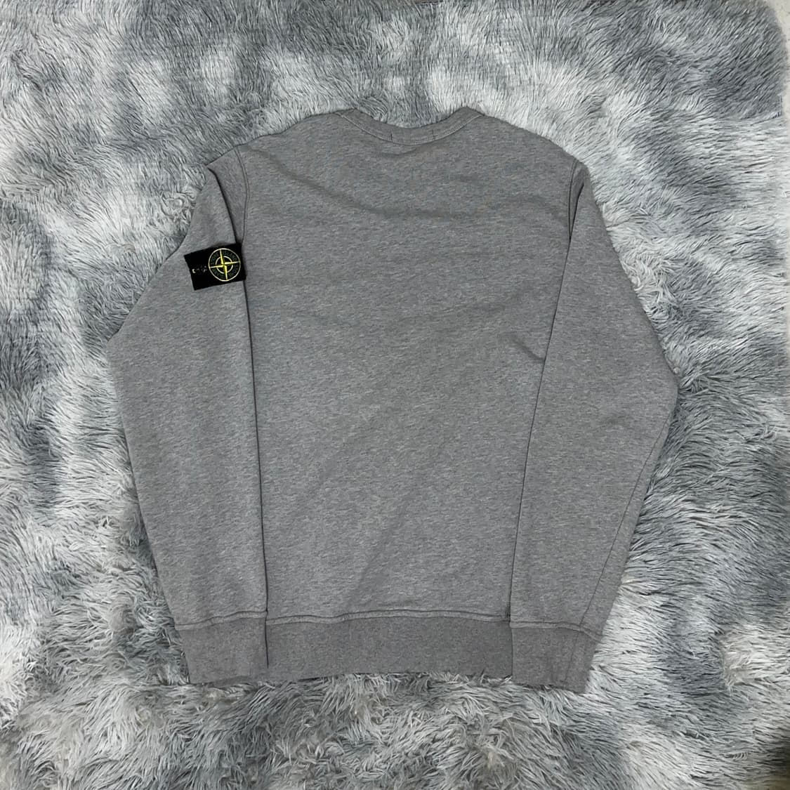 [A+/정품] 스톤아일랜드 맨투맨 상품이미지5