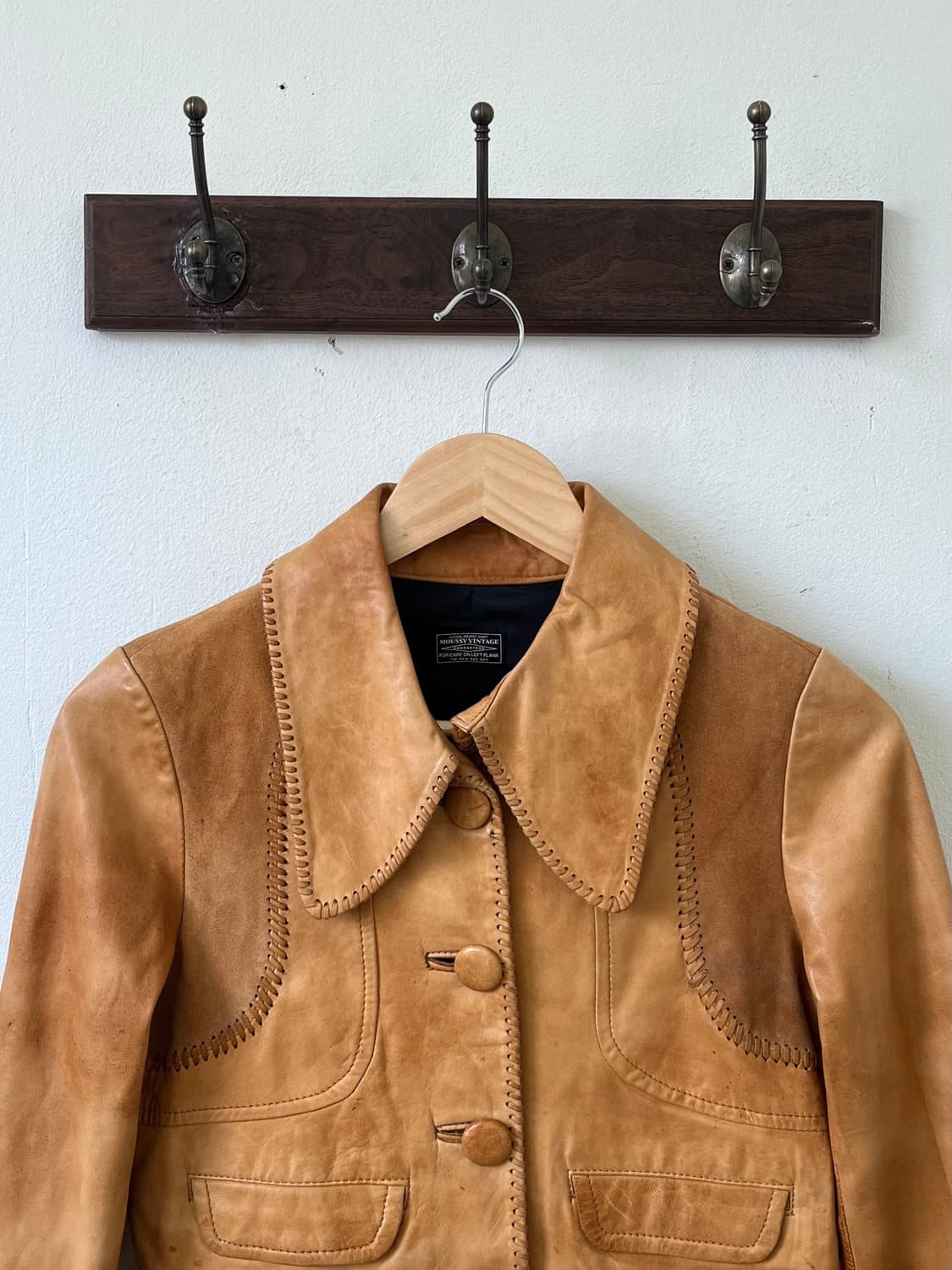 MOUSSY VINTAGE 카멜 레더 숏 자켓 상품이미지2