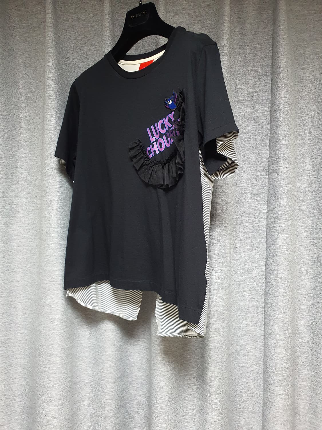 럭키슈에뜨 프릴 디테일 믹스매치 여유핏반팔 티셔츠38 s~m 상품이미지3