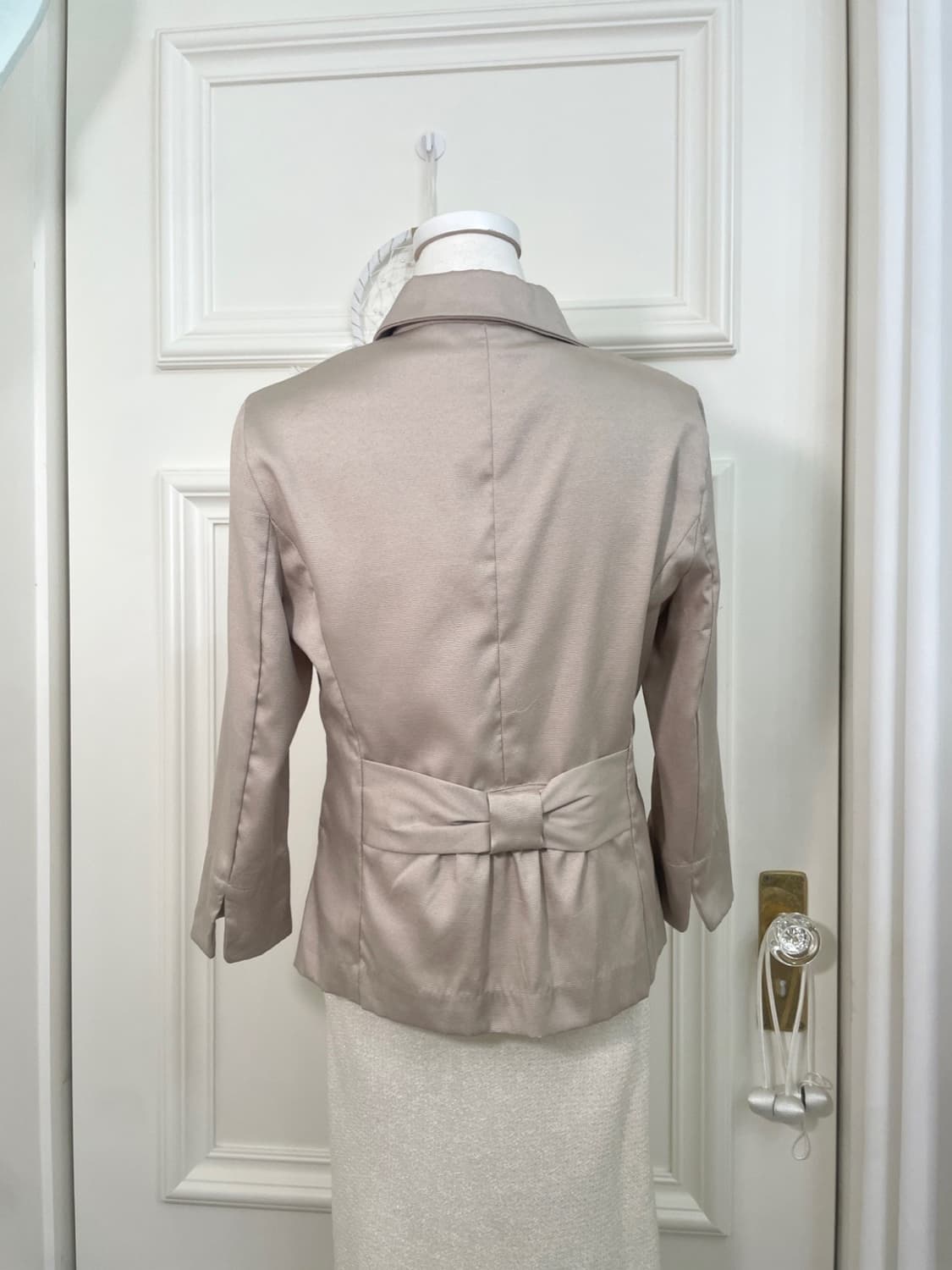 beige back bow shirring summer jacket 상품이미지5