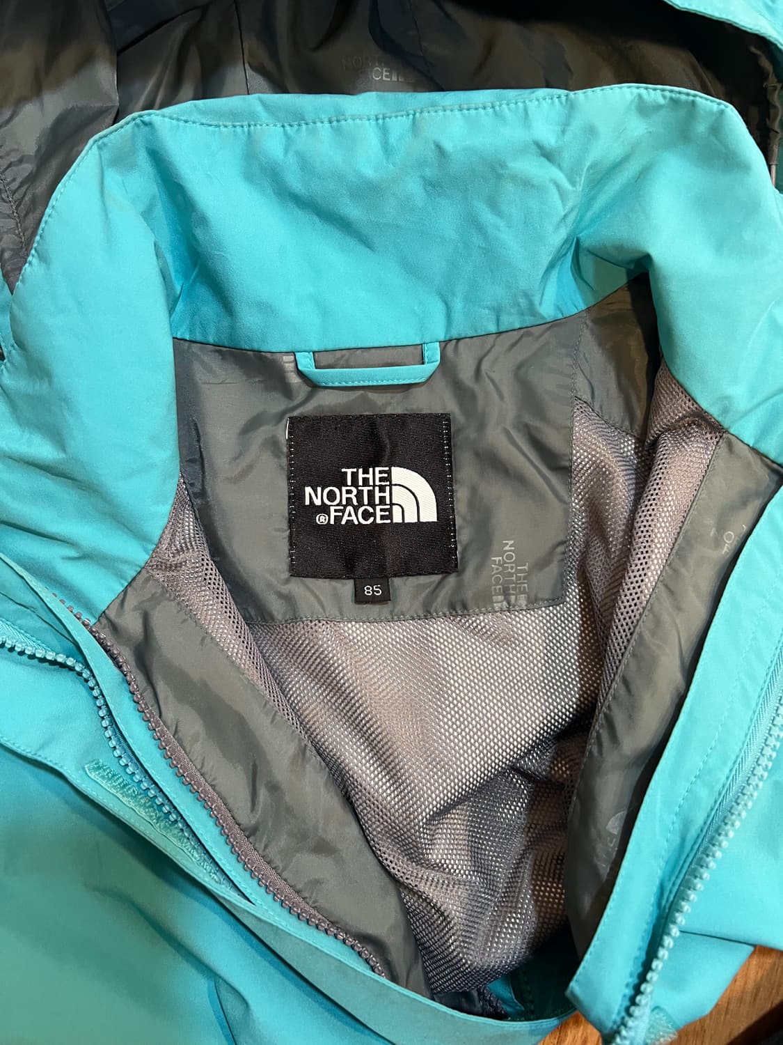 노스페이스 여성 스카이블루 고어텍스 후드집업점퍼 바람막이점퍼 상품이미지6