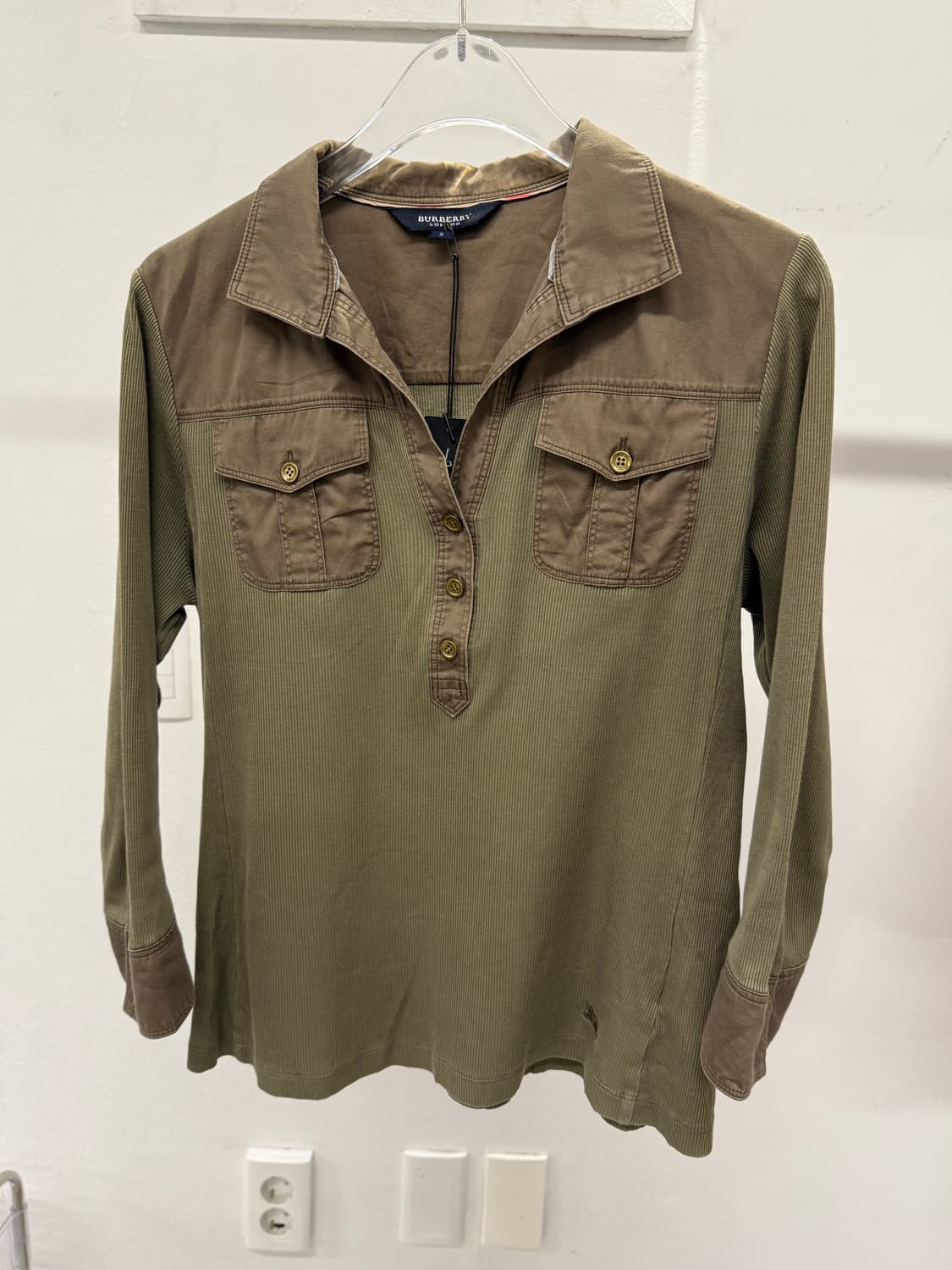 Burberry London Khaki Vintage Polo Shirt 상품이미지1