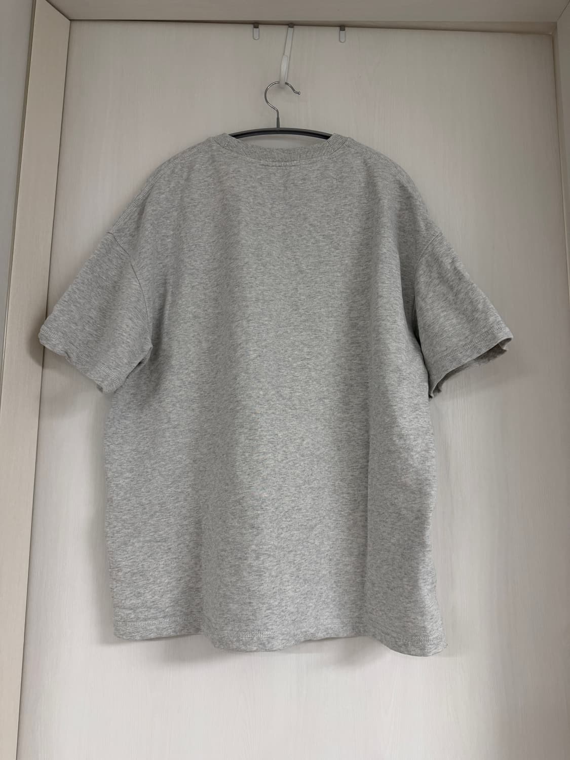 COS 코스 남성 회색 반팔 티셔츠 M 상품이미지3