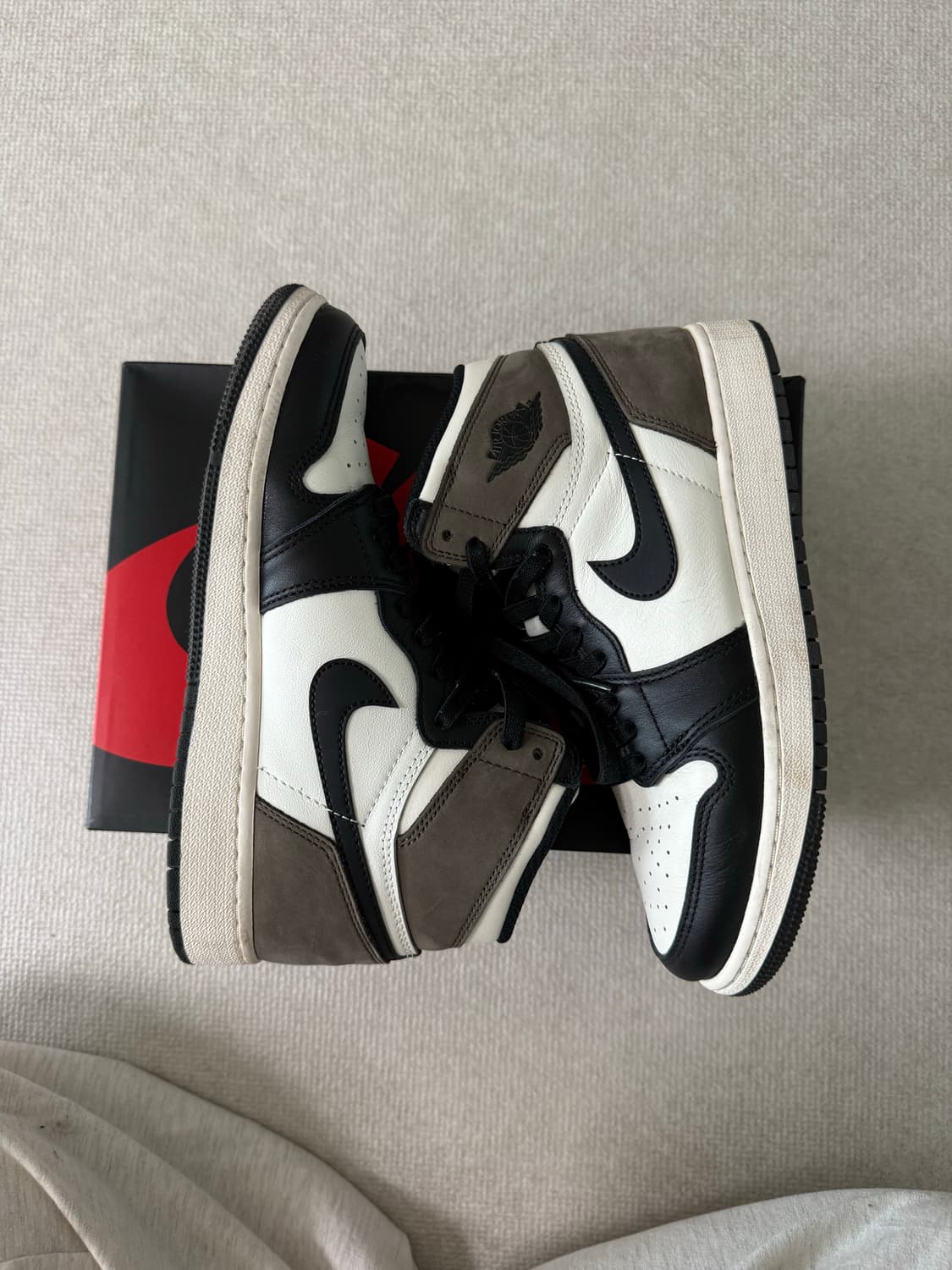 나이키 조던1 다크모카 240 상품이미지5