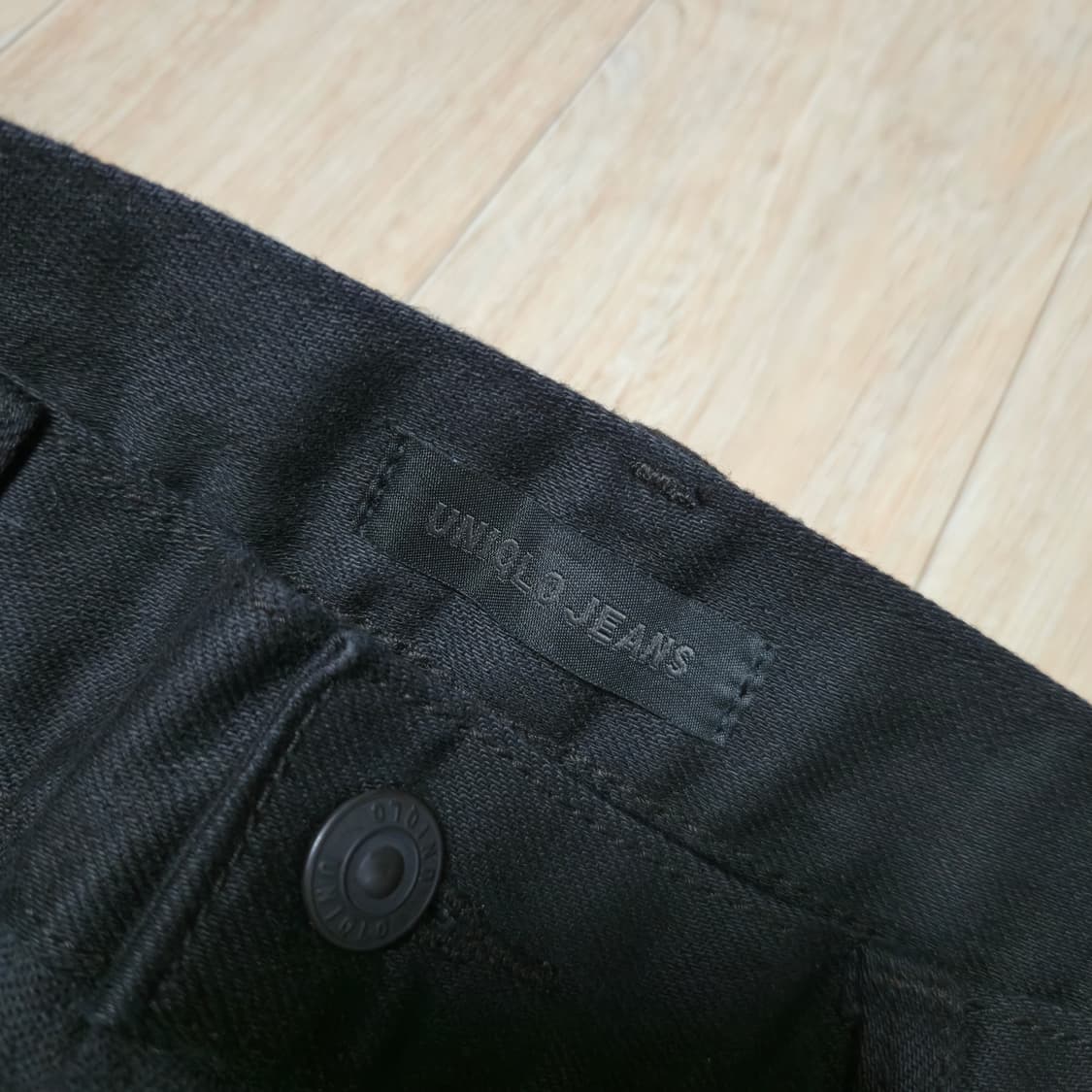 34)새상품 유니클로 블랙진 슬림핏 스트레치 셀비지 상품이미지3