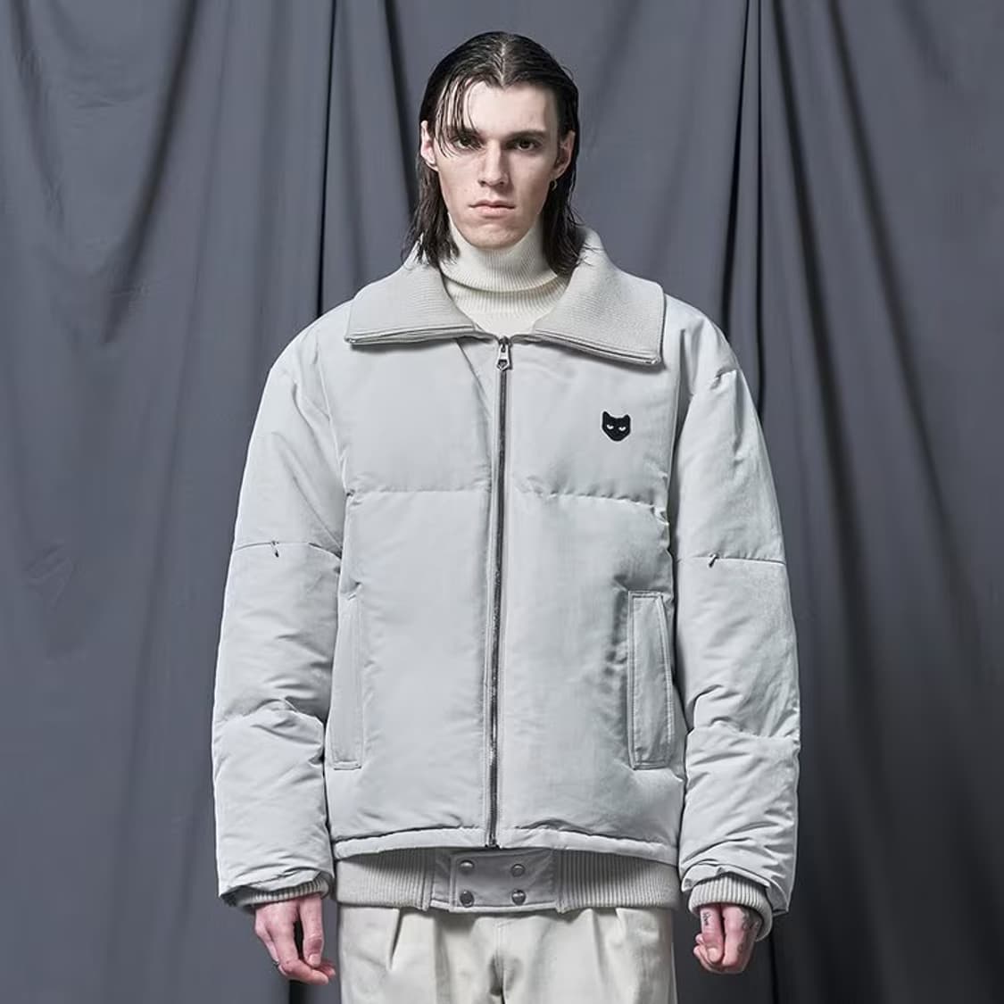 지제로 크림 패딩 xs 판매합니다!!! 상품이미지5