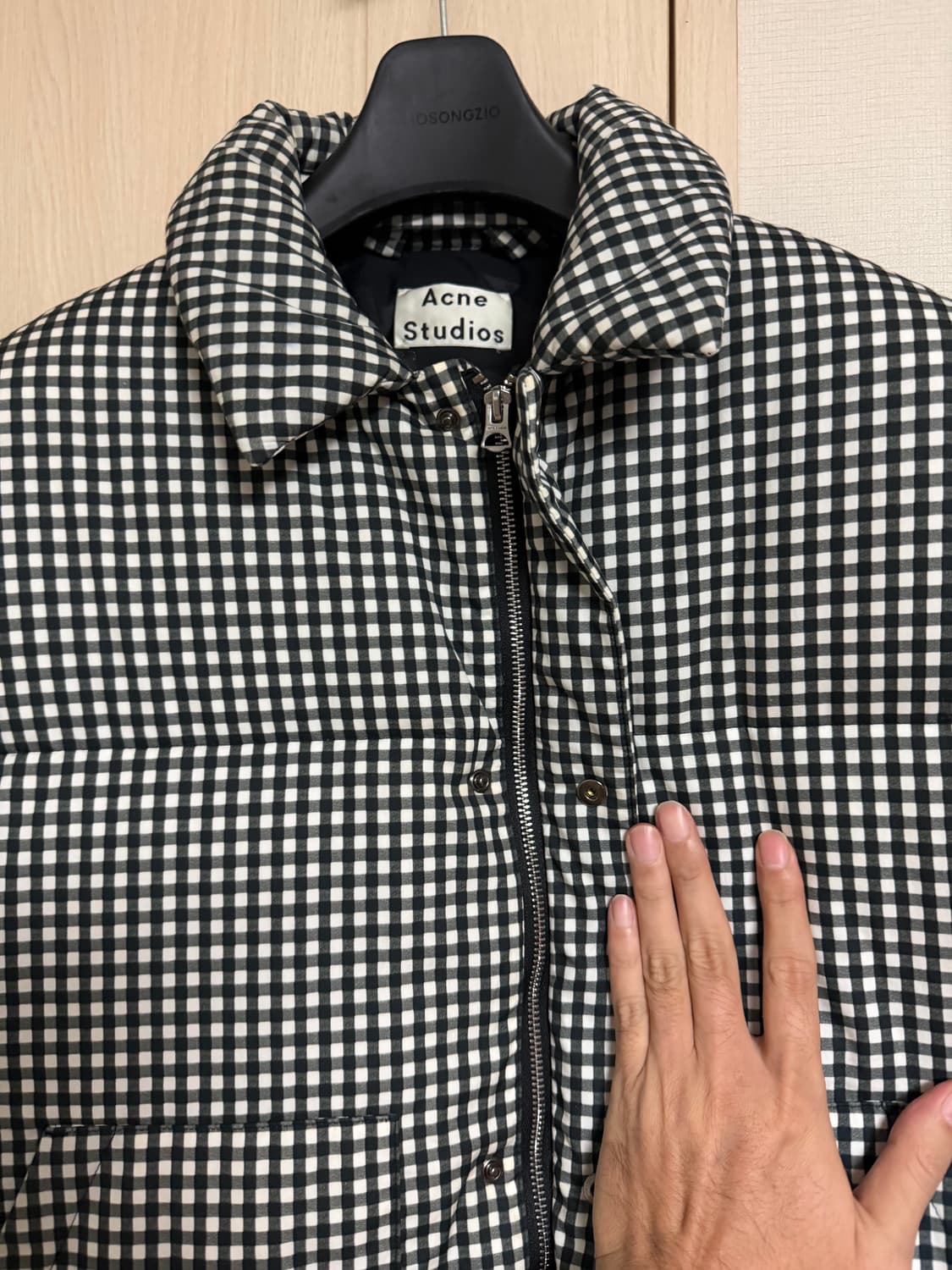 아크네 스튜디오 마운틴 다운 체크 패딩 박보검 52 상품이미지3