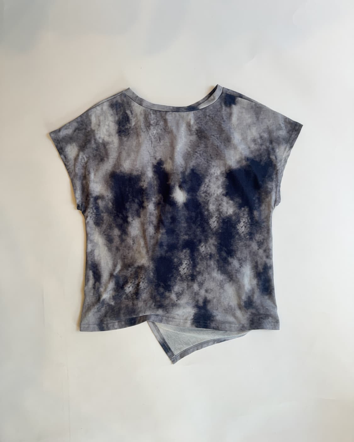 Tie-Dye Knot Hem Top  상품이미지3