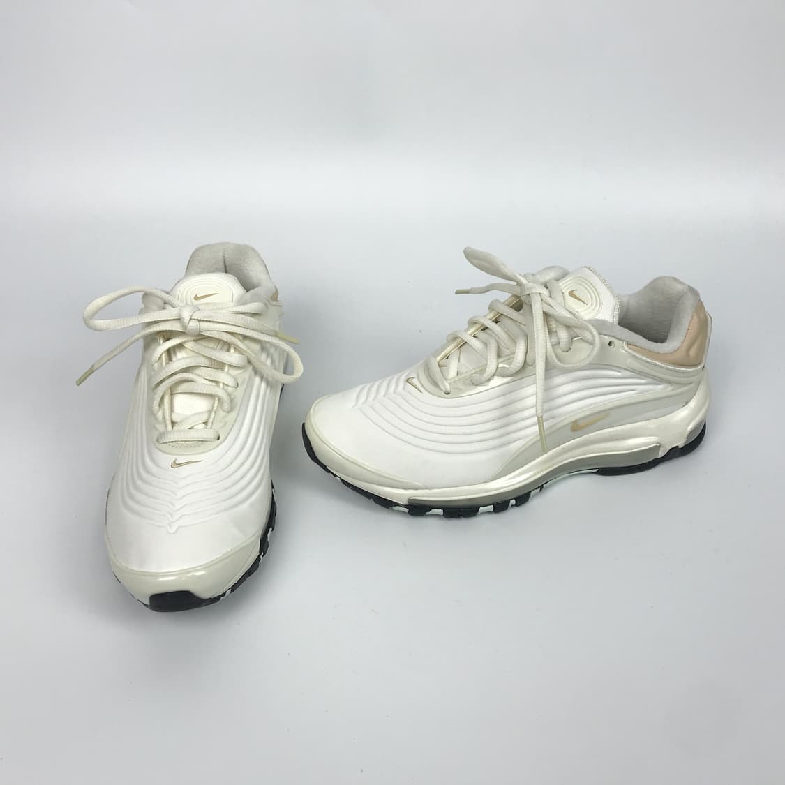 나이키 에어 맥스 디럭스 SE 세일 신발 운동화 여성235 상품이미지1