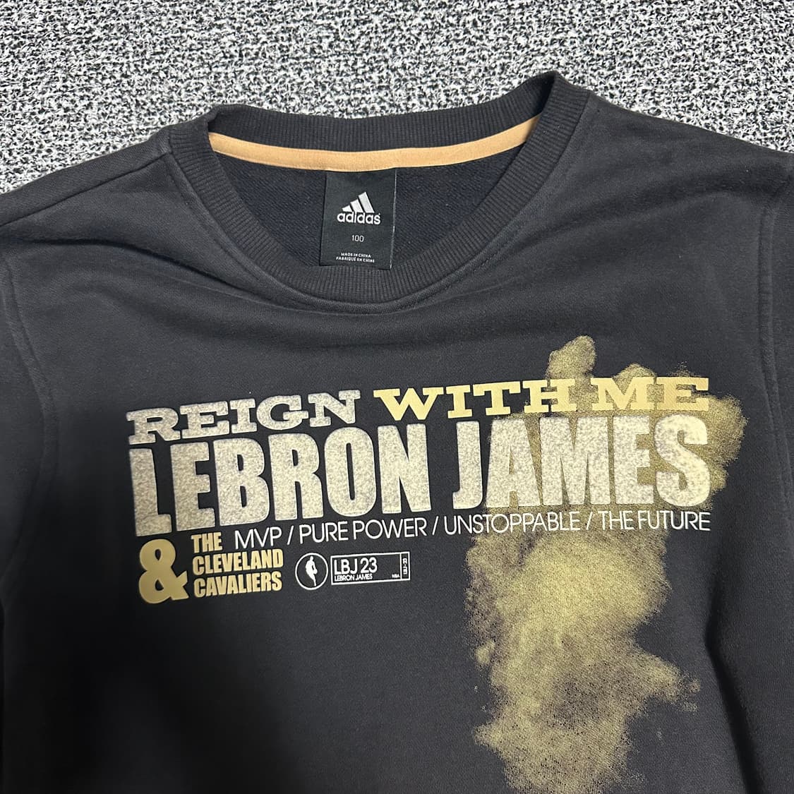 (100) 아디다스 르브론 제임스 맨투맨 상품이미지2