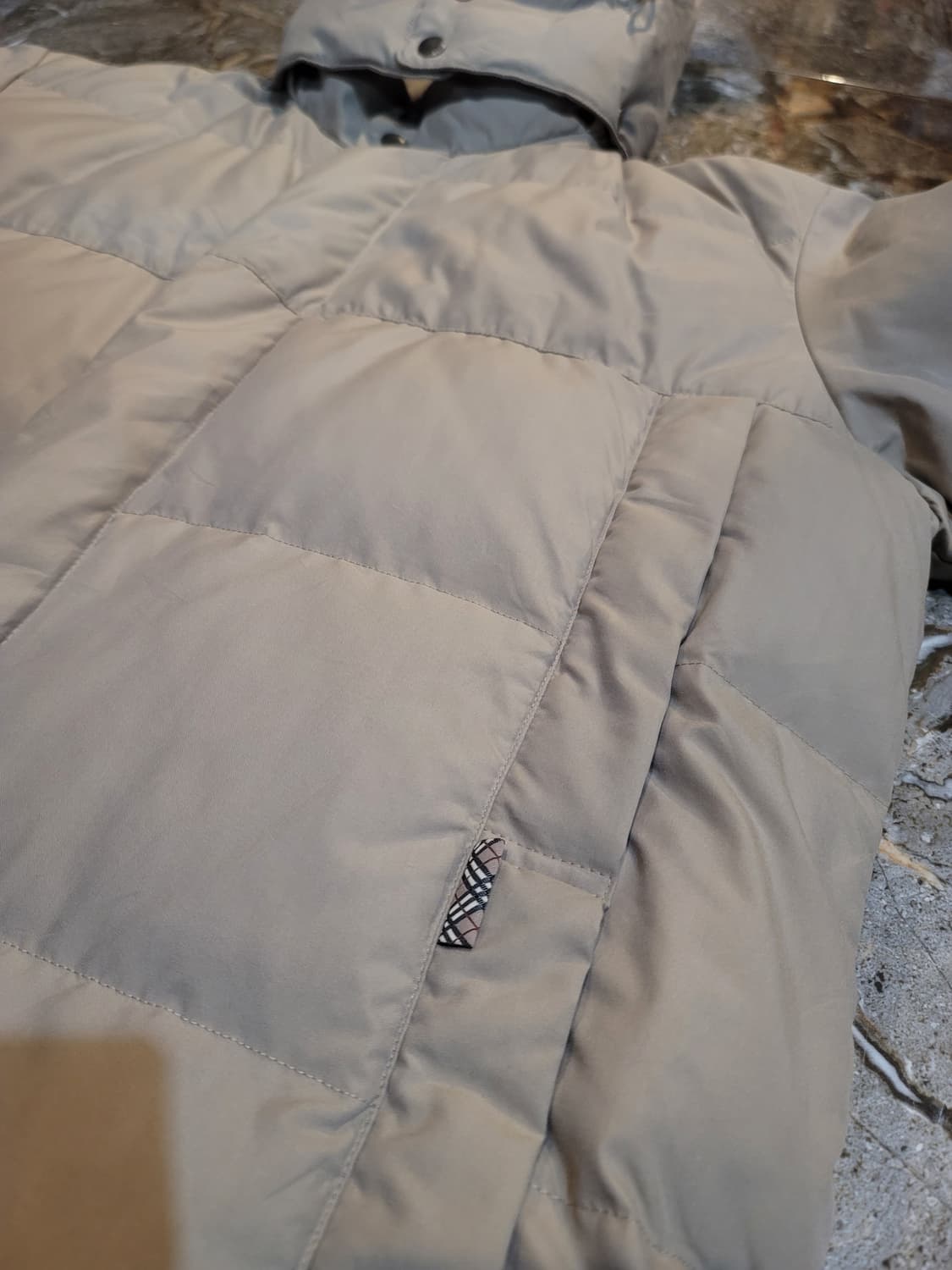 버버리 일본매장판 다운점퍼 (남녀공용) 상품이미지5