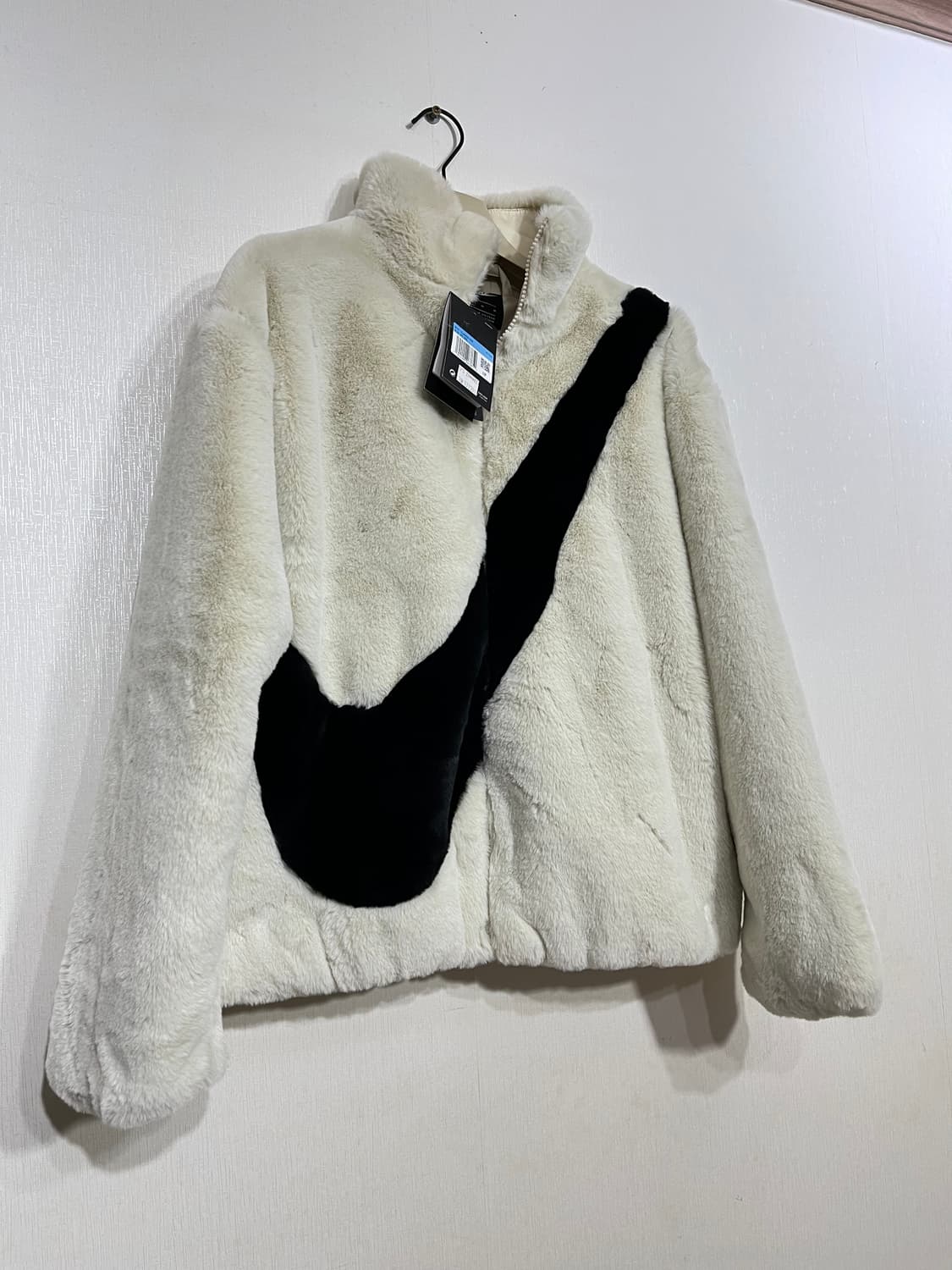 (새상품) 나이키 우먼 NSW 포우 퍼 자켓 파슬 M 상품이미지2