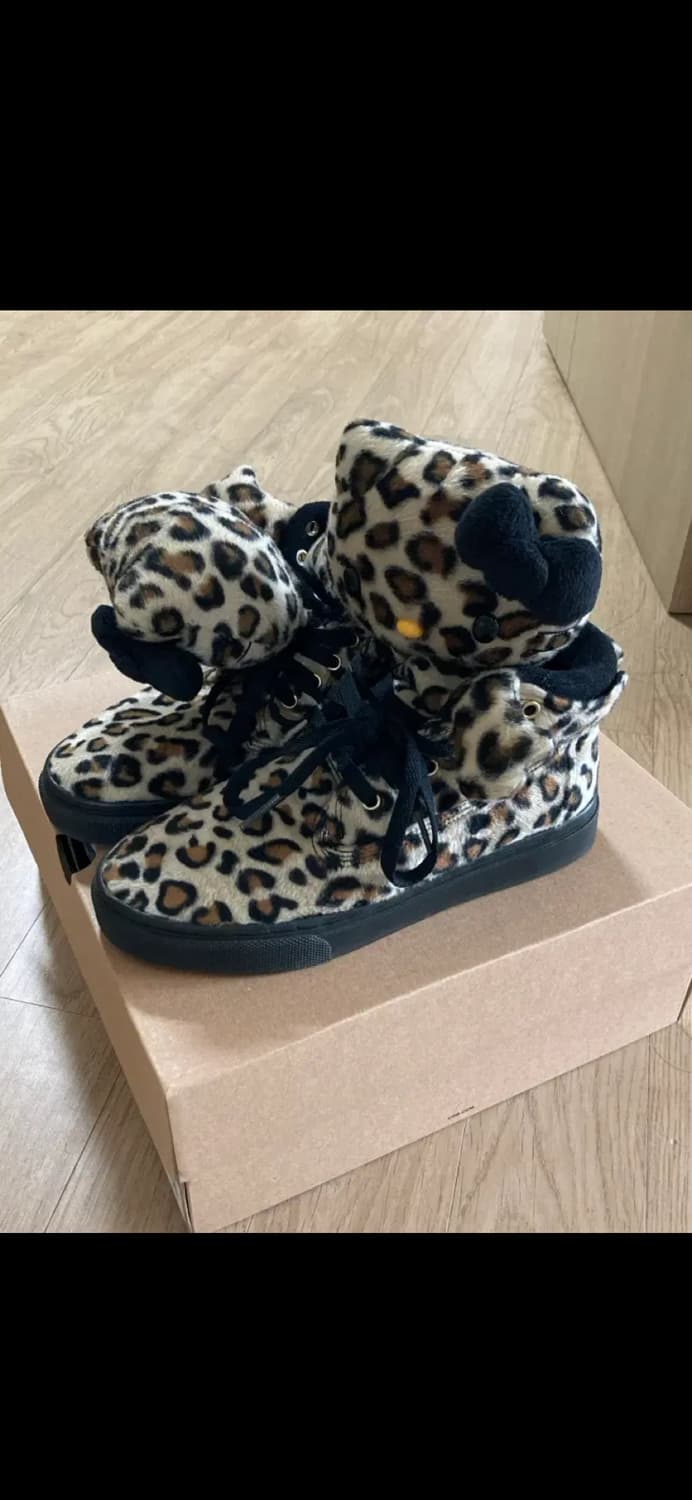 헬로키티 레오파드 하이탑 스니커즈 제레미스캇맛 220 상품이미지2