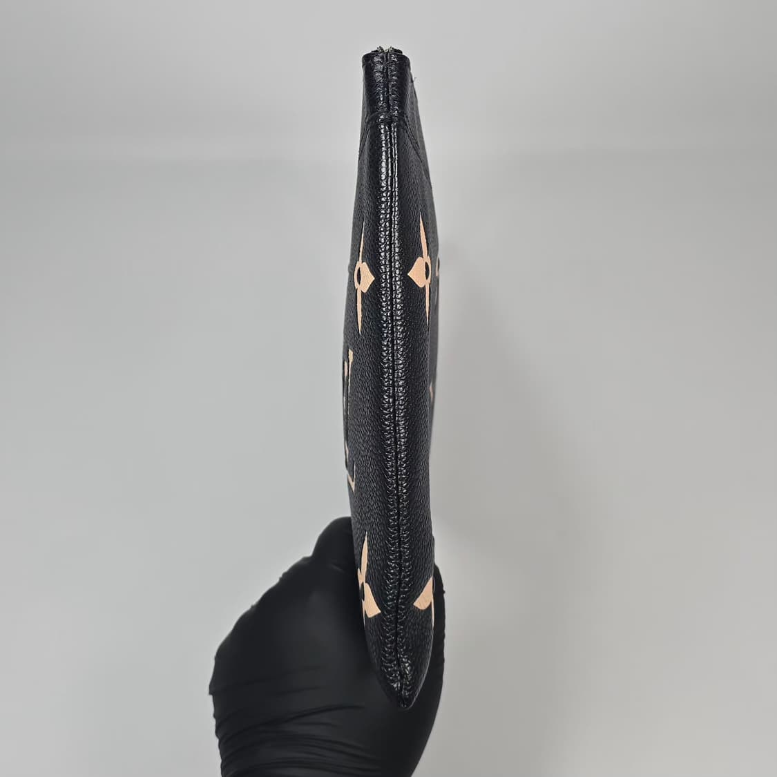 루이비통 비이컬러 앙프렝뜨 클러치백 상품이미지5