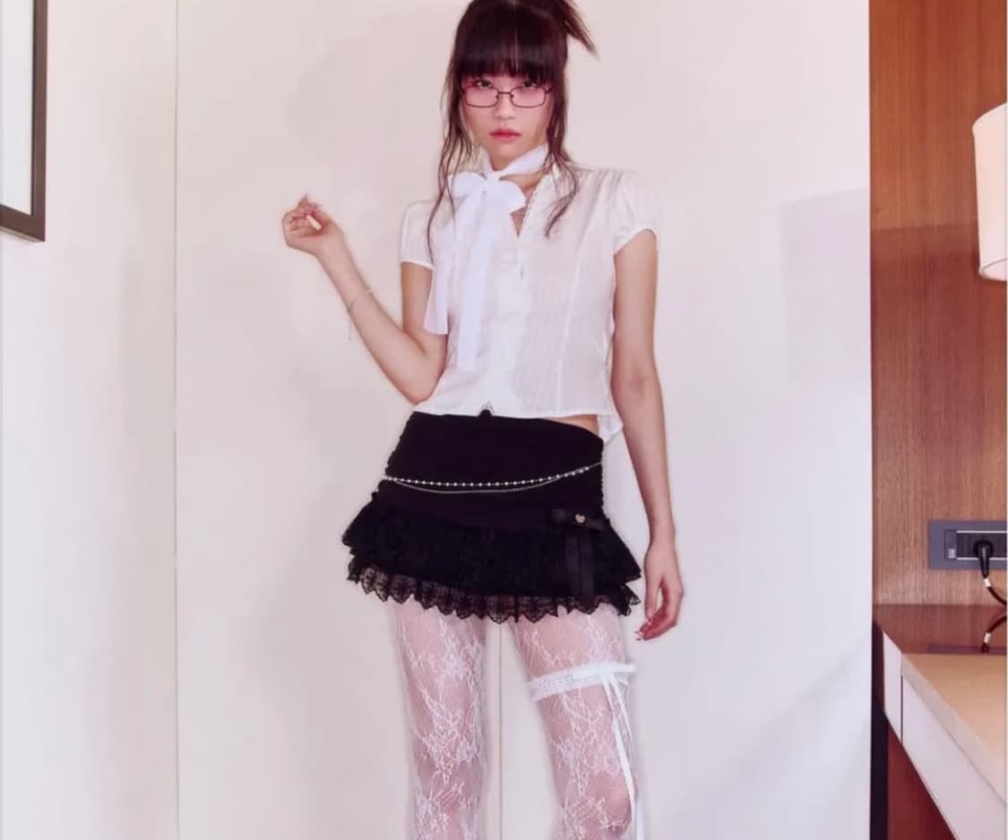 포어링 Chiffon lace mini skirt (black) 치마 상품이미지2