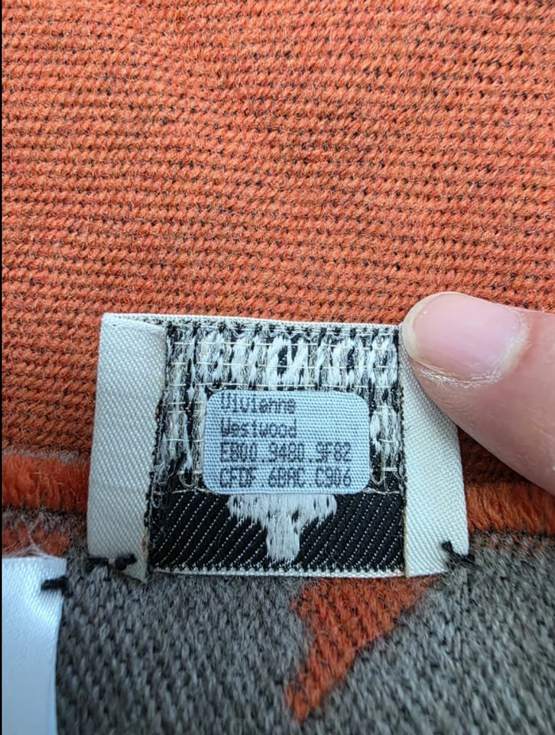 비비안 웨스트우드 머플러 상품이미지10