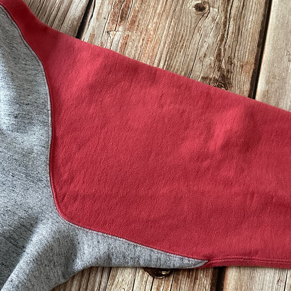 화이츠빌 투톤 프린팅 스웻셔츠 XL사이즈 상품이미지7