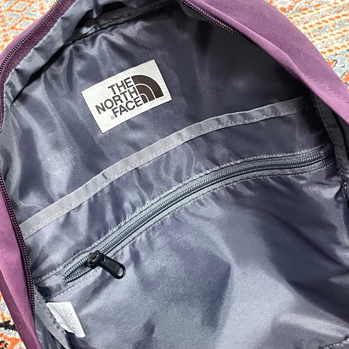 노스페이스 퍼플 백팩  상품이미지5