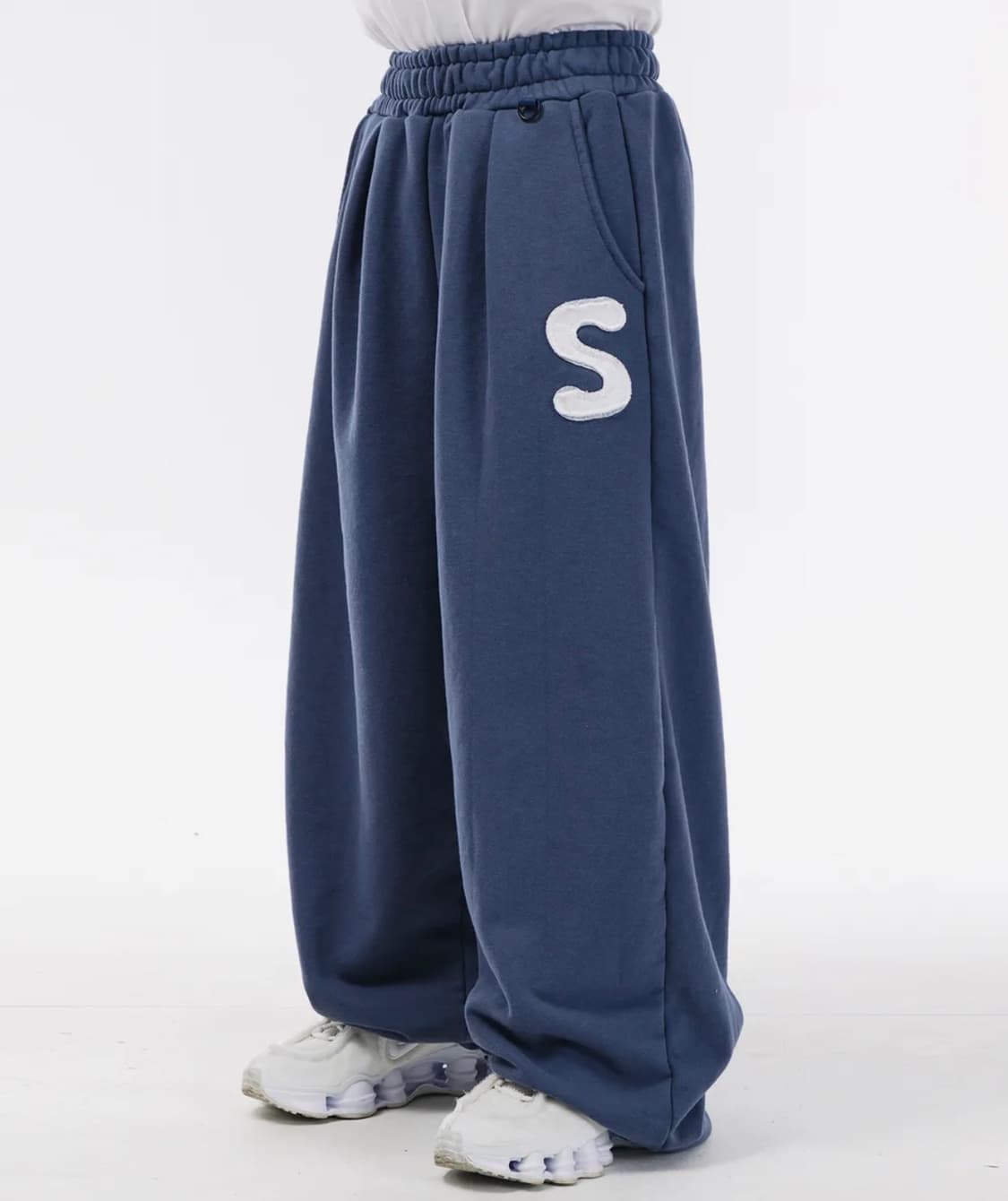 새상품)) 스켈리웩 로고 아플리케 스웨트 팬츠 [다크블루] 상품이미지2