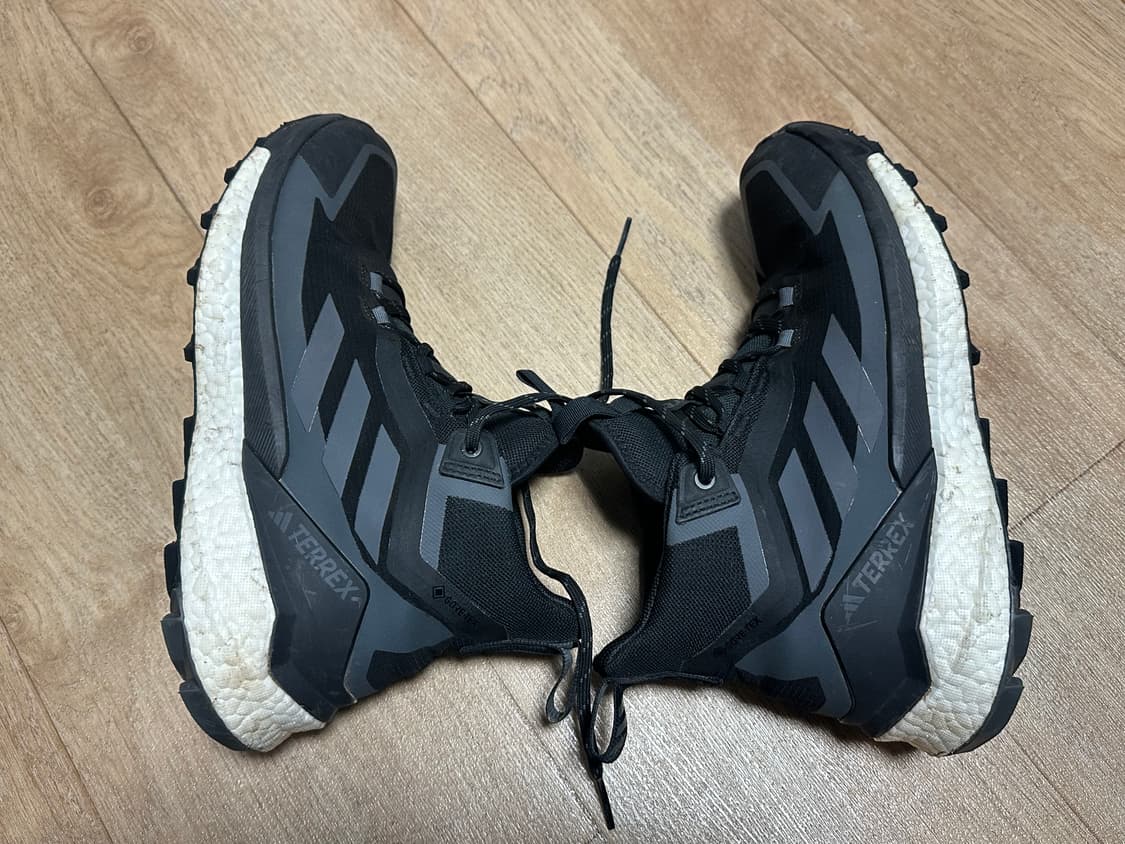 아디다스 테렉스 프리하이커 2.0 고어텍스 블랙 그레이 식스 265 상품이미지4