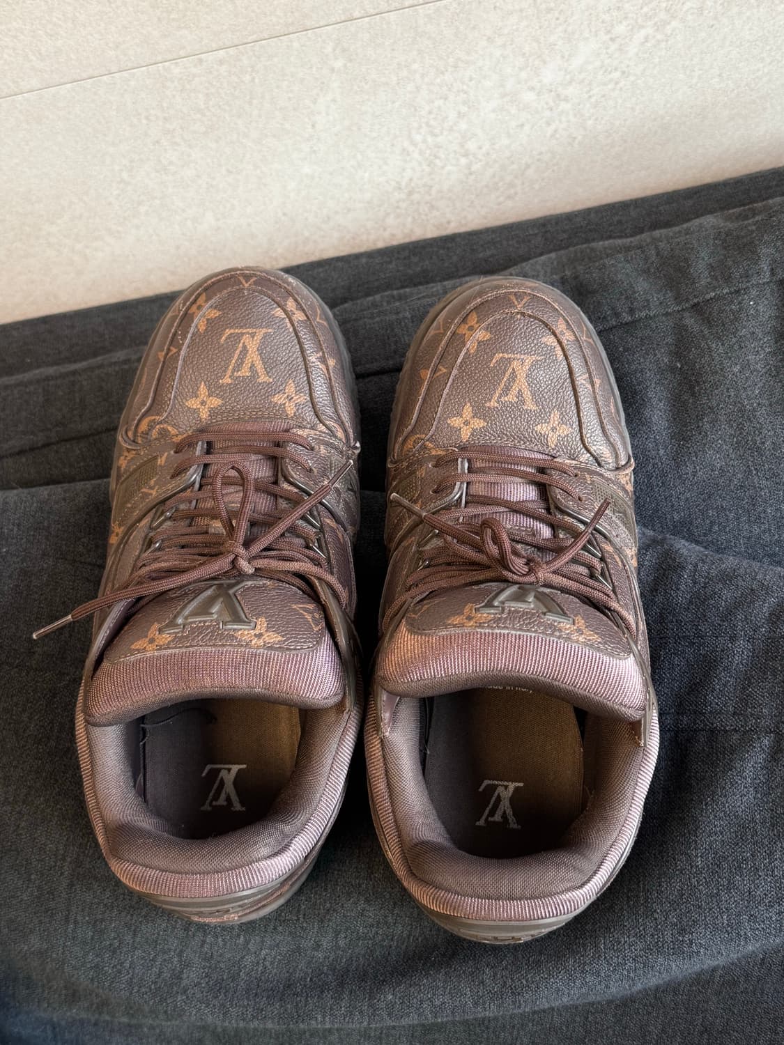 (275) 루이비통 LV 트레이너 맥시 에벤  상품이미지3