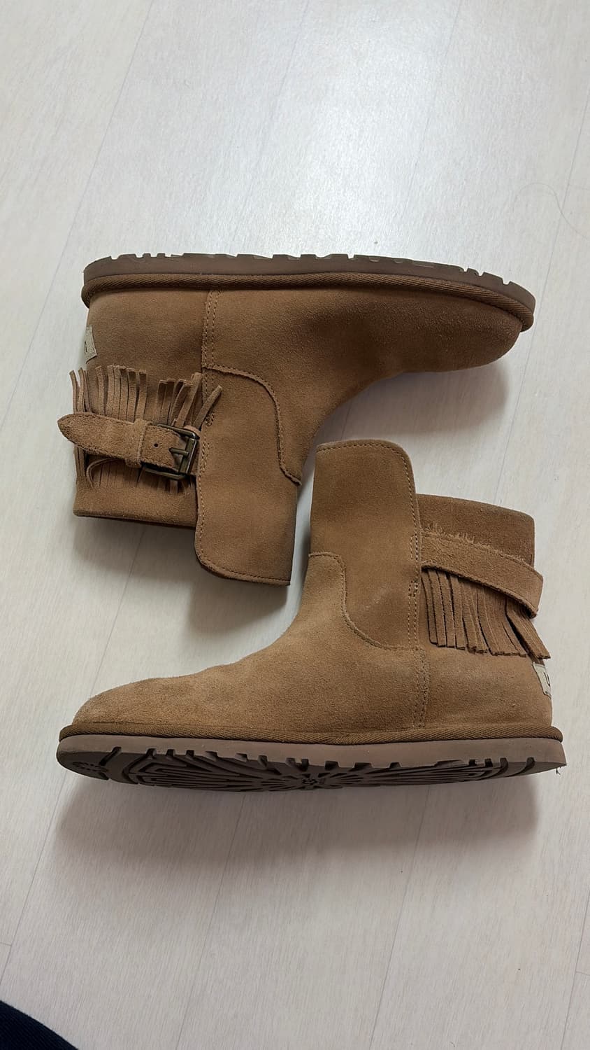 어그 240 부츠 정품  상품이미지1