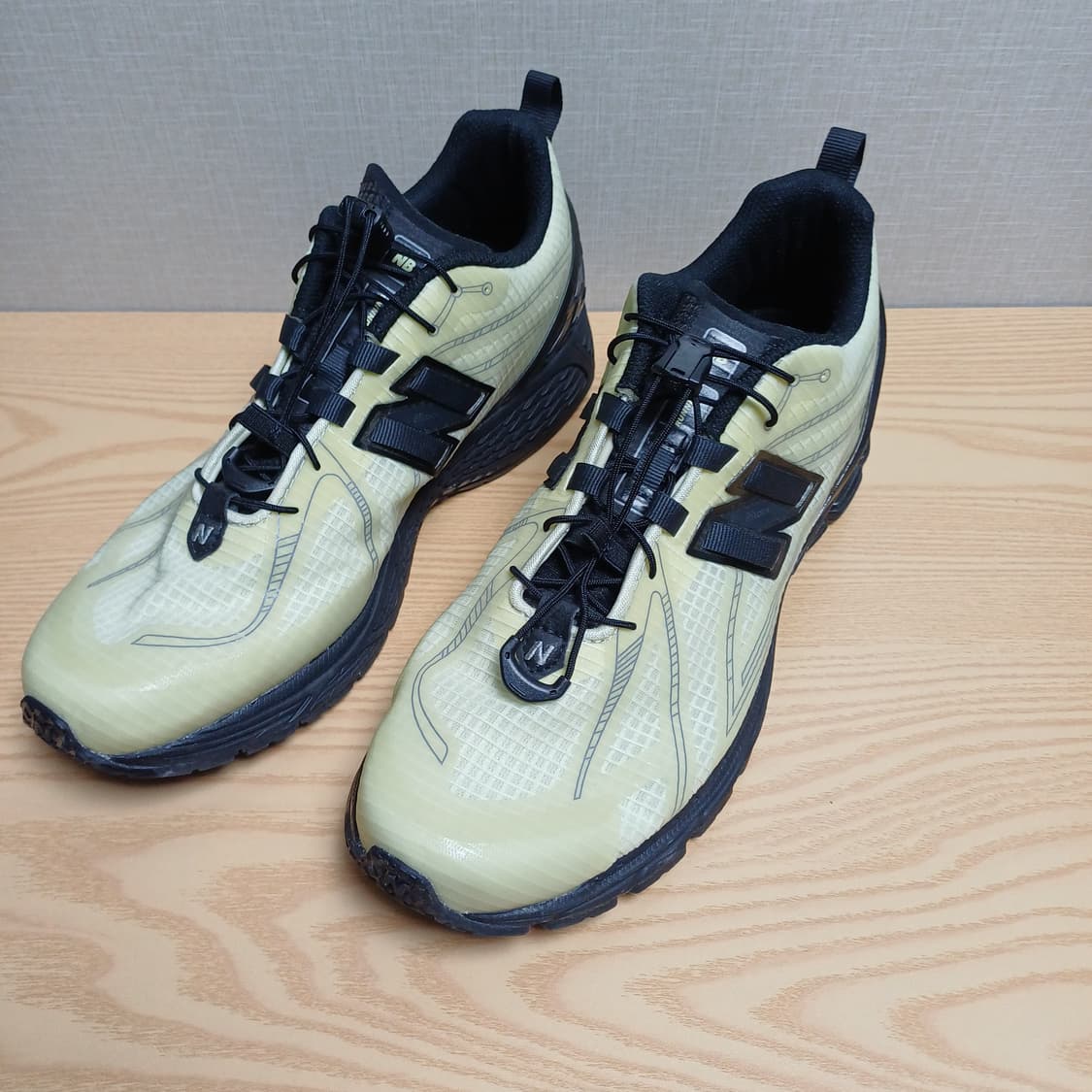 뉴발란스 1906r 피스타치오 버터 265사이즈 상품이미지10