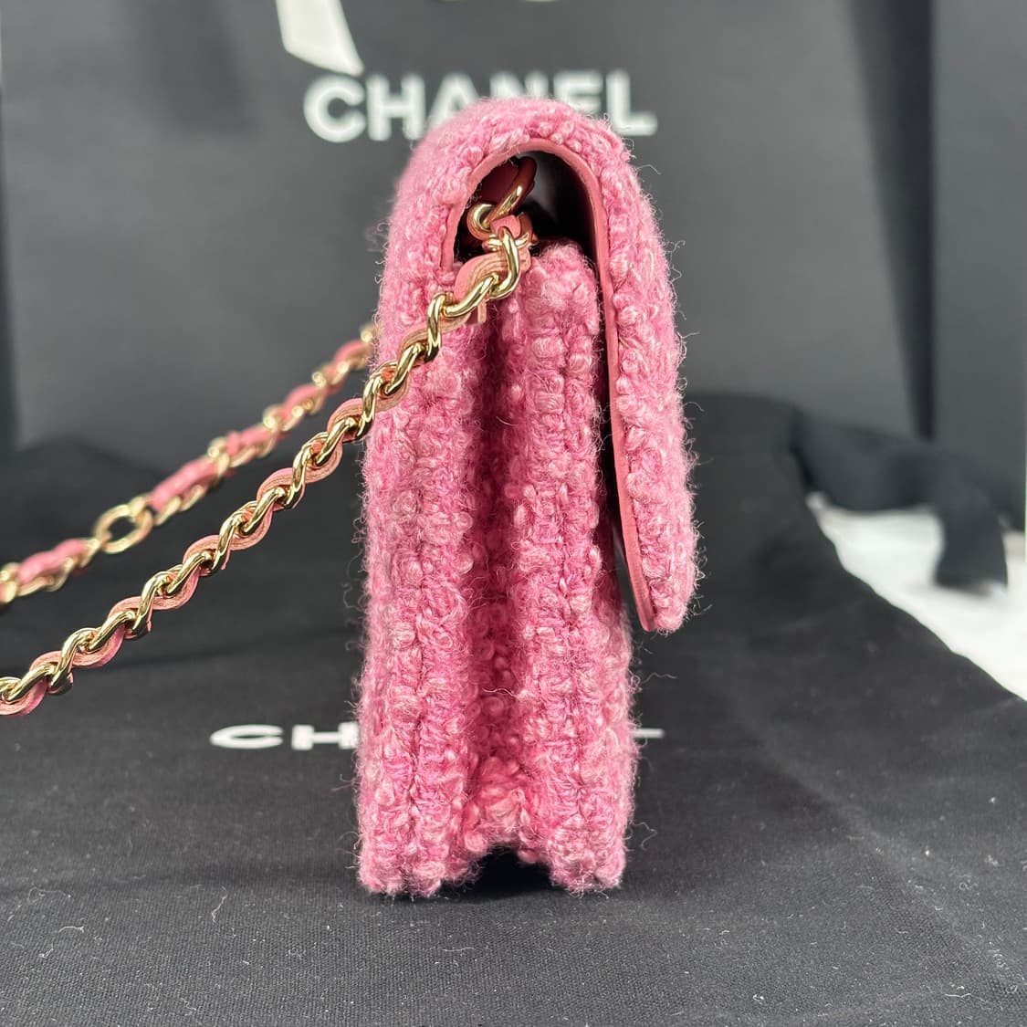 (새상품,풀구성)샤넬 핑크 트위드 플랩 체인 숄더백 내장칩 상품이미지4