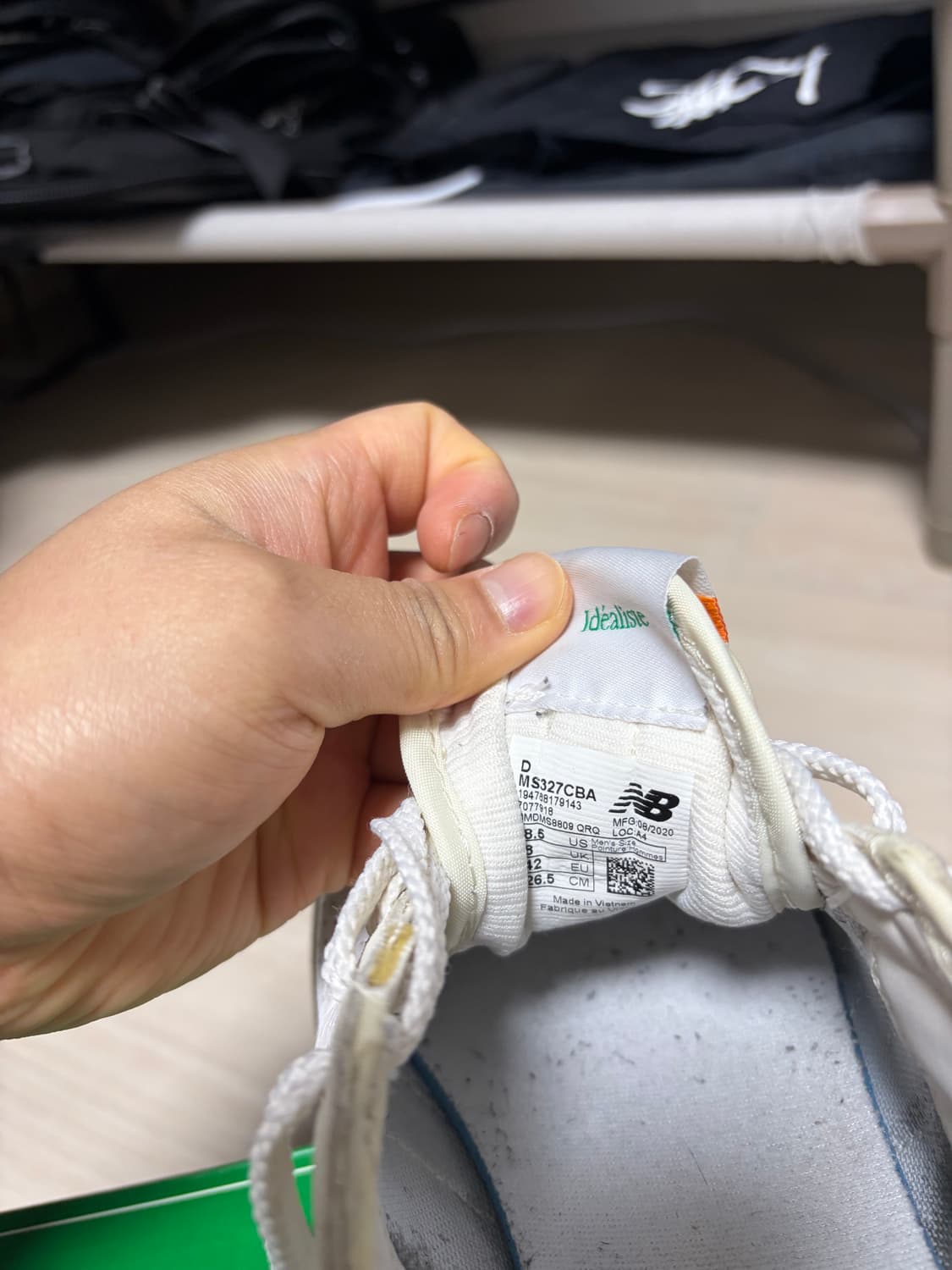 뉴발란스 327 카사블랑카 상품이미지3