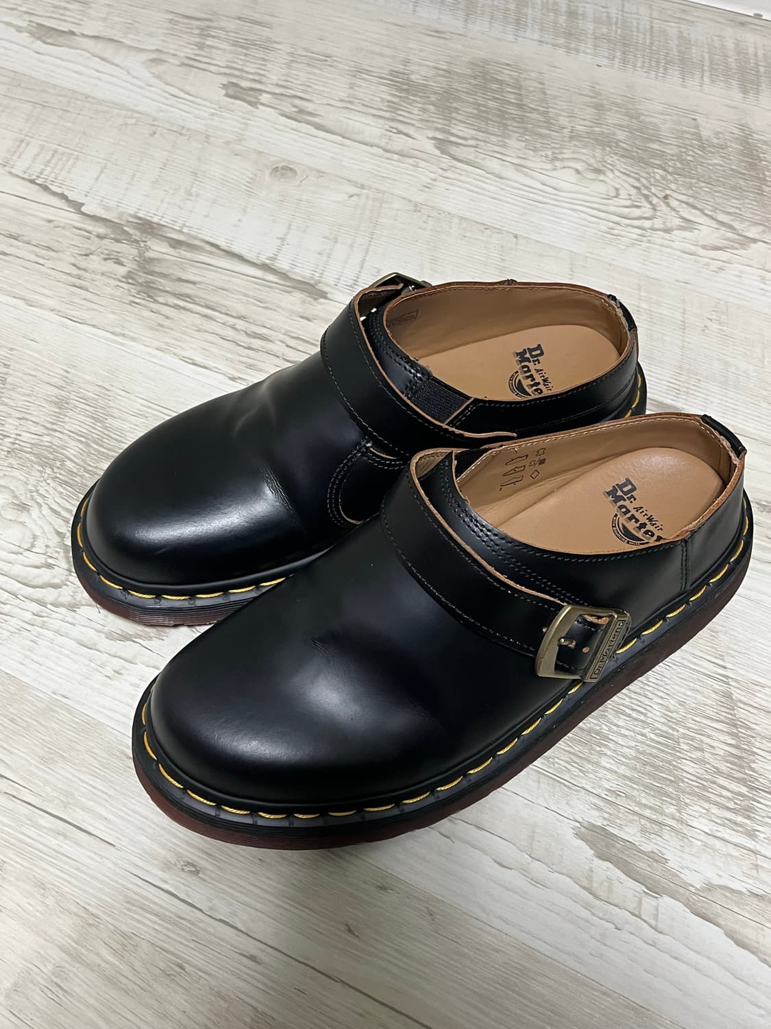 닥터마틴 아이샴 스무스 레더 뮬 블랙 270 상품이미지1