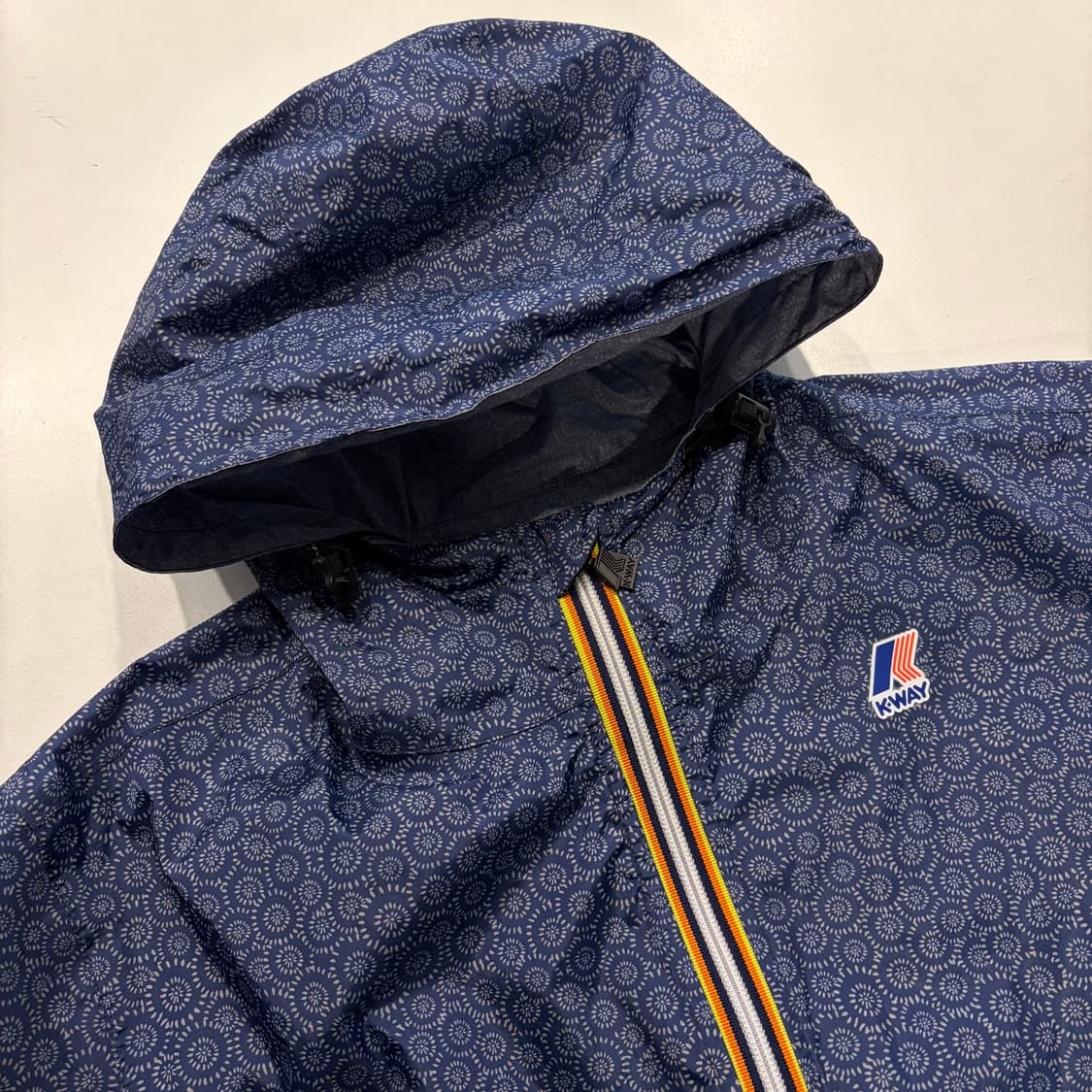 [L] KWAY 까웨 케이웨이 패턴 네이비 바람막이 후드 D505 상품이미지3