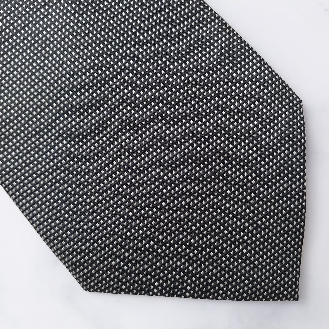 지방시 실크 블랙 마이크로 패턴 넥타이 9.9cm A+등급 K1098
 상품이미지7