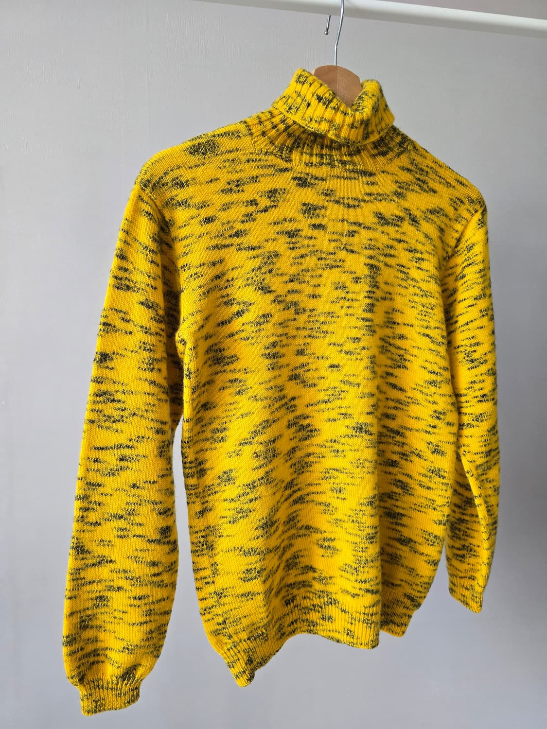 희귀 마블 얼룩 무늬 골드 터틀넥 니트 상품이미지3