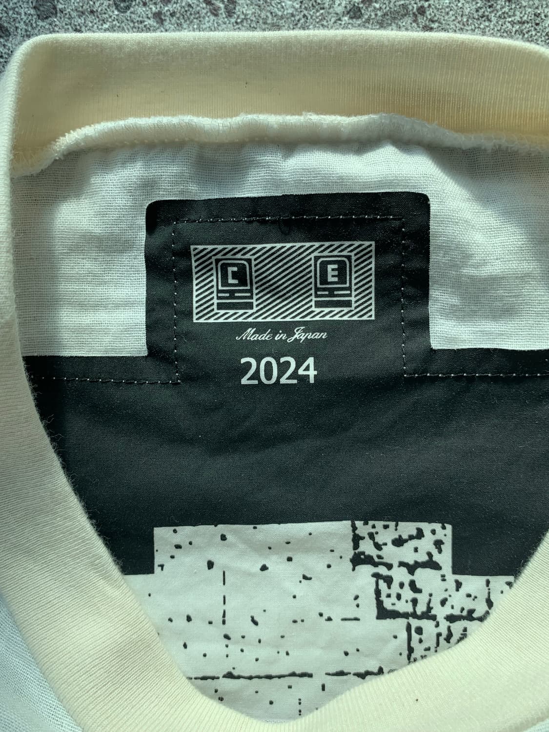 24fw 카브엠트 롱슬리브 맨투맨 상품이미지3