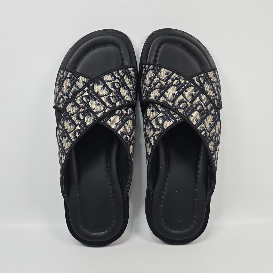 디올 오블리크 알리아스 슬리퍼 (265 270 )  상품이미지6