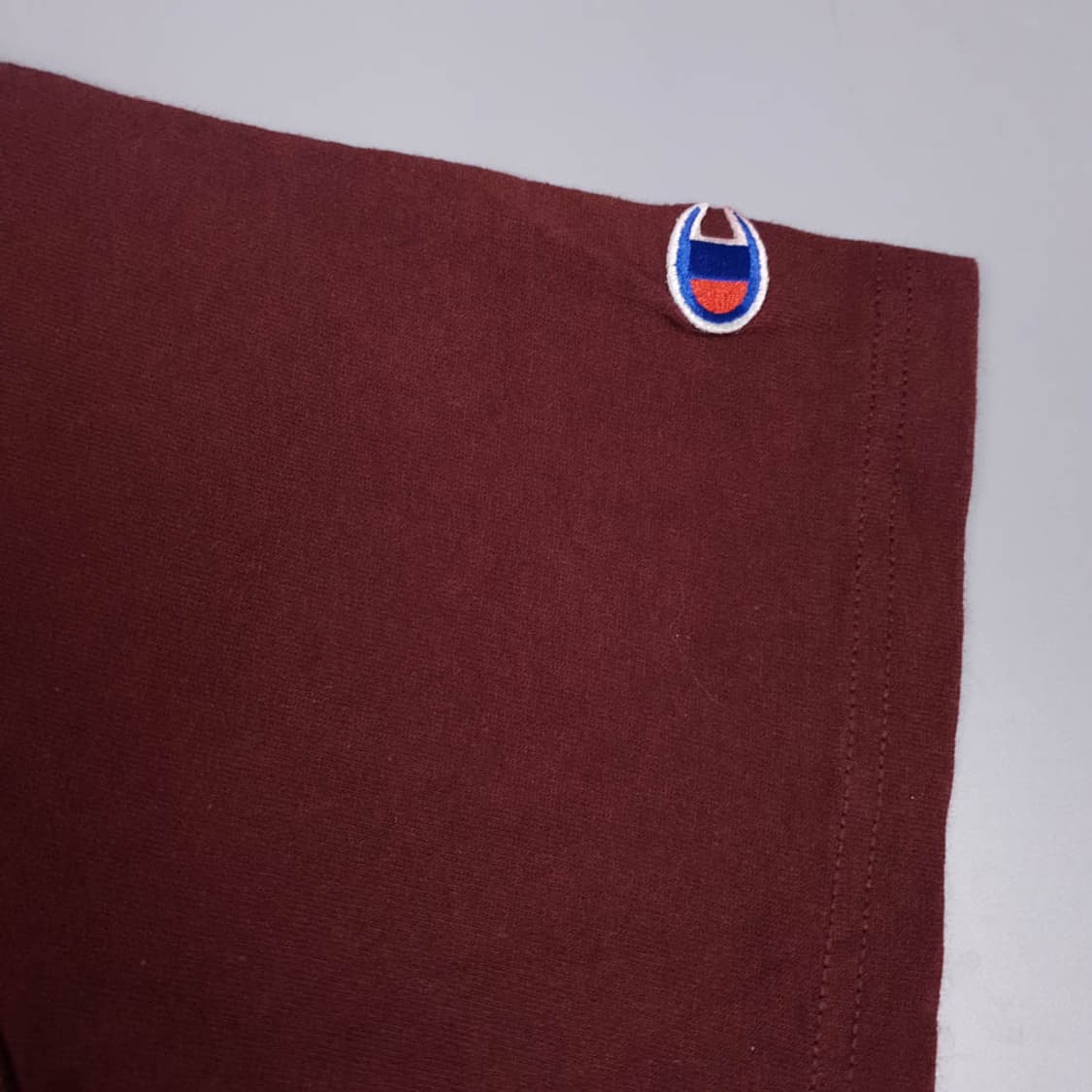 챔피온 버건디 하버드 VERITAS 프린팅 반팔 티셔츠 상품이미지3