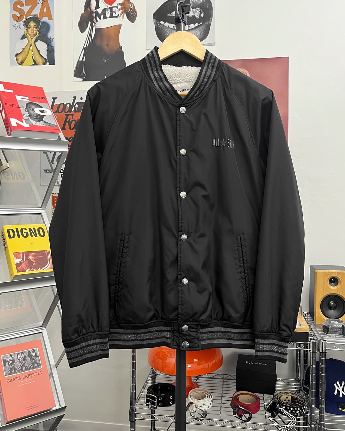 컨버스 폴리쉘 베이스볼 점퍼 블랙 상품이미지5