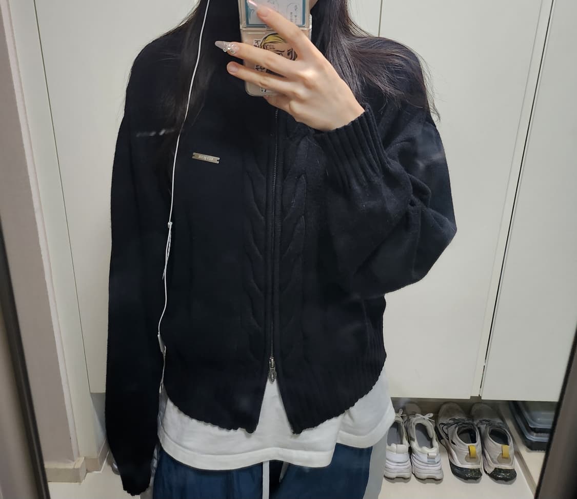 yeel 메탈 로고 집업 상품이미지2