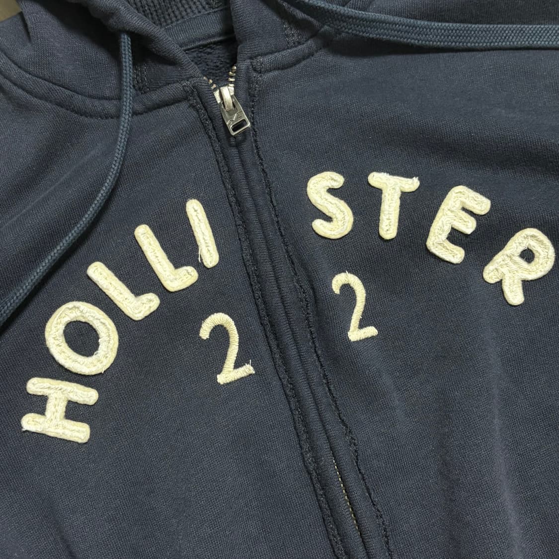 홀리스터 네이비 딱붙 후드집업 M 상품이미지5