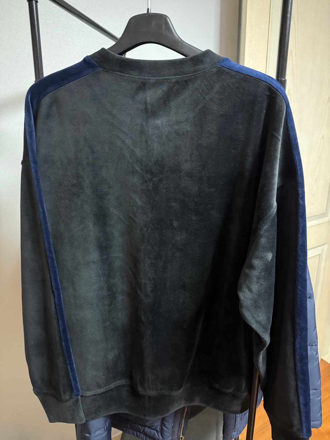 벨벳 맨투맨 상품이미지2