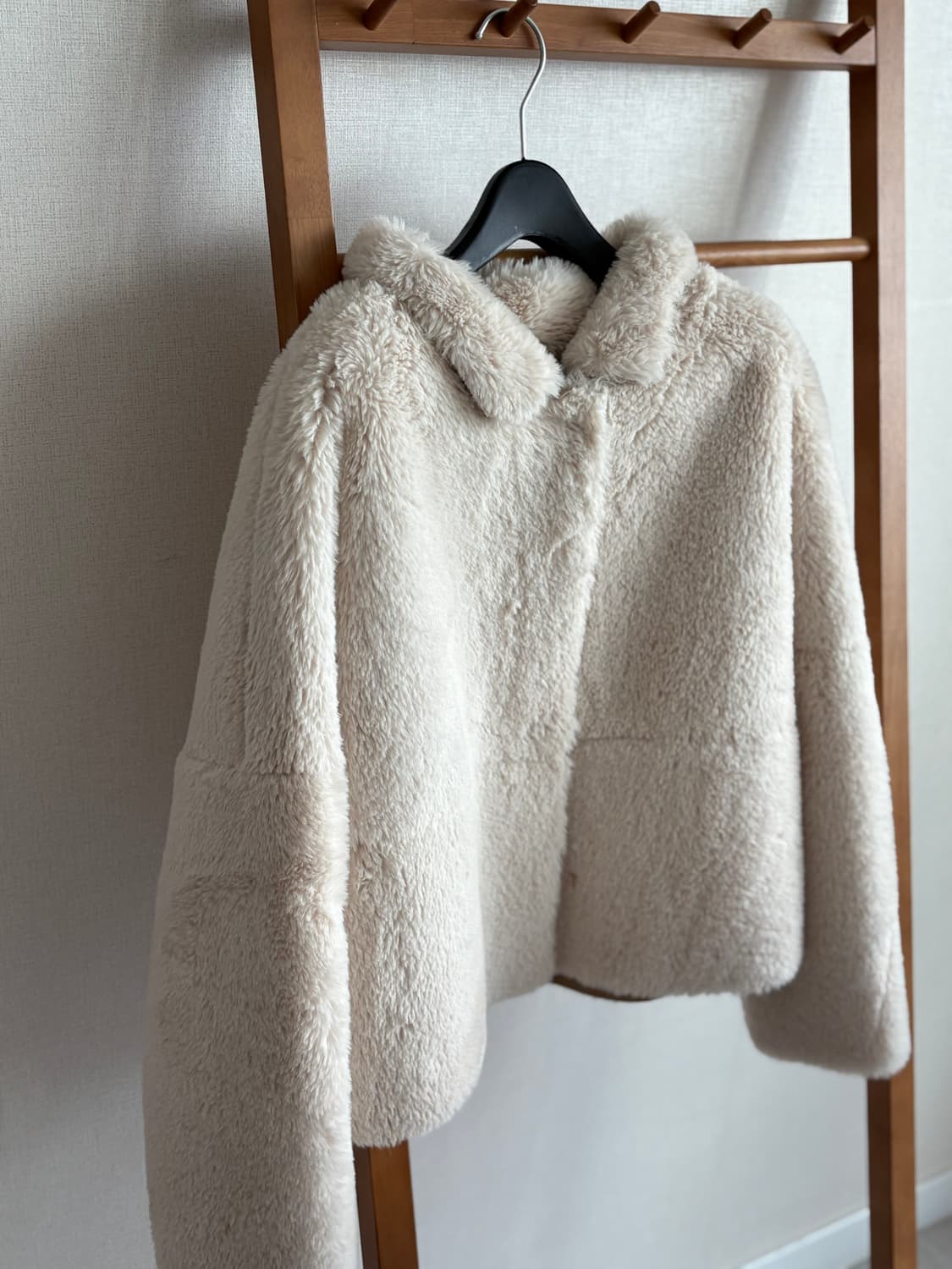 스튜디오톰보이 에코퍼 숏 무스탕  상품이미지1