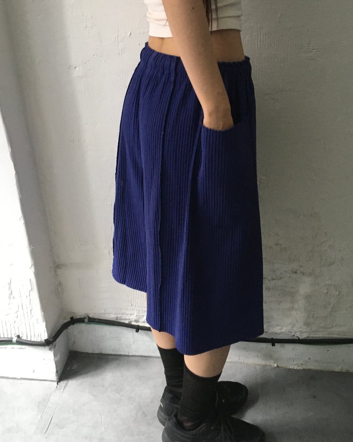 me ISSEY MIYAKE 미 이세이미야케 네이비 플리츠 하프팬츠 상품이미지2