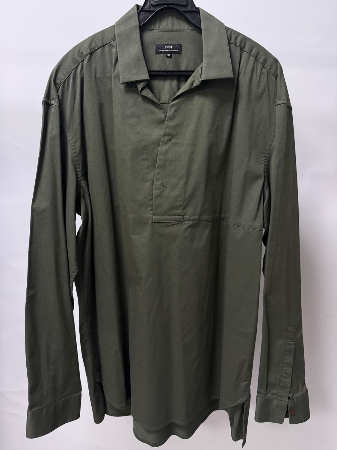 TNGT 남성 반버튼 튜닉셔츠 (올리브그린/105) 상품이미지2