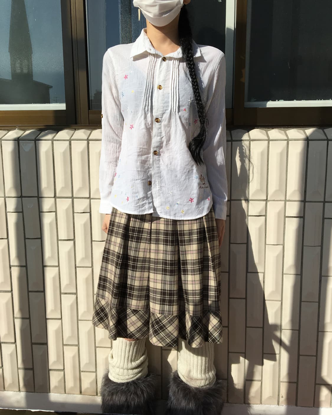 Embroidery pattern shirt 상품이미지1