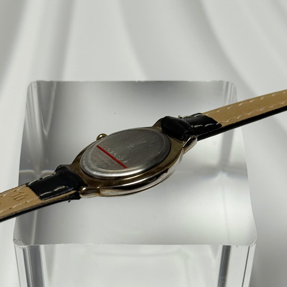 빈티지 YSL 입생로랑 빈티지 로고 각인 베젤 블랙 도트 워치 상품이미지9