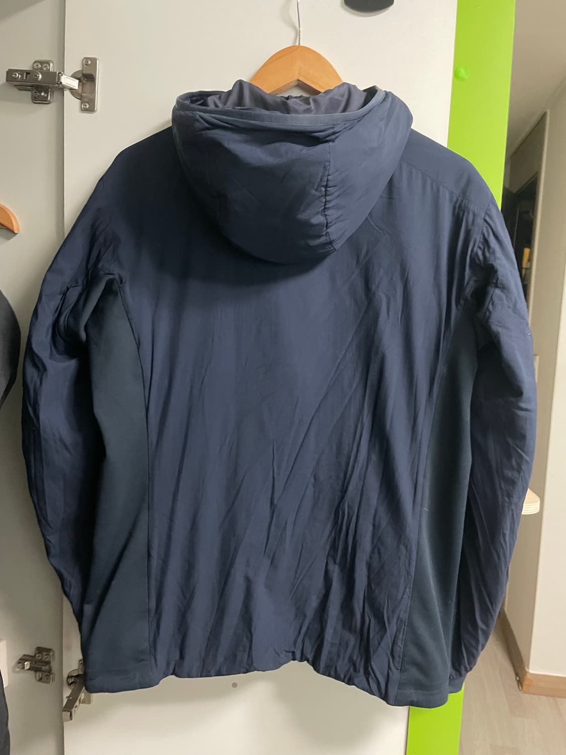 아크테릭스 아톰 LT 네이비 상품이미지2