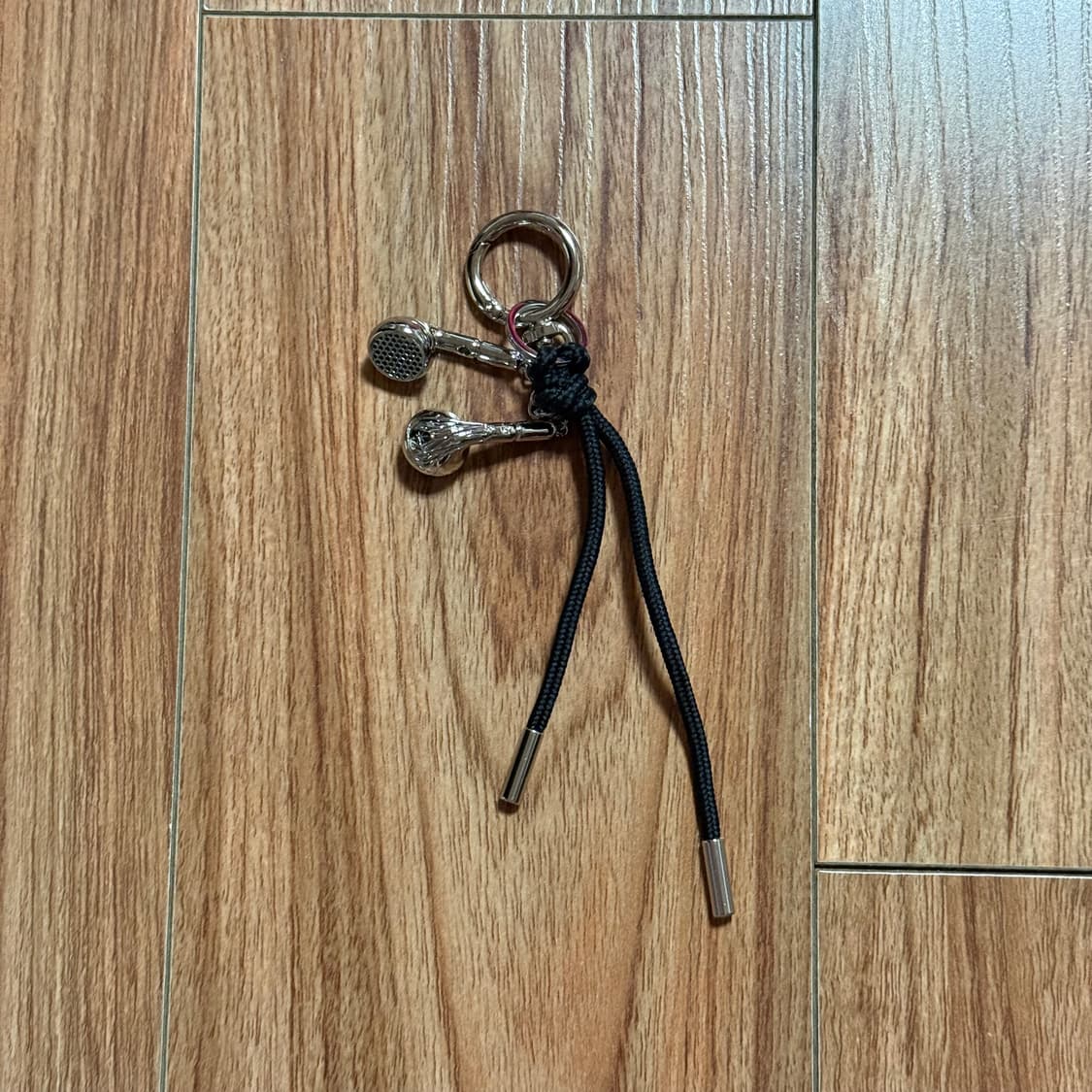 카시코x센티멍 이어폰 키링 상품이미지5