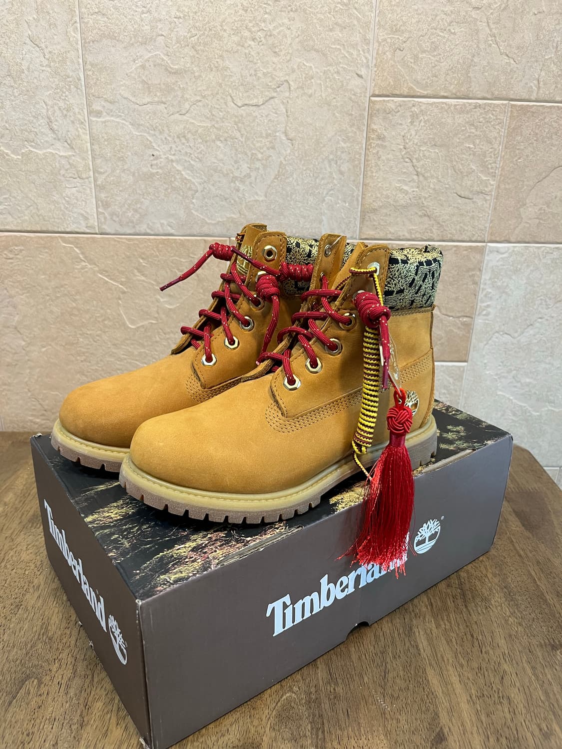 팀버랜드 6인치 프리미엄 워커 cny pack 상품이미지1